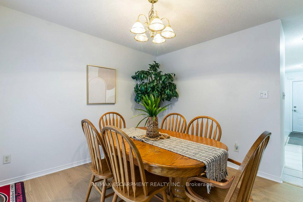 Photo 10 of 15 Trailbrook Lane, Guelph, Grange Road — HOMEH