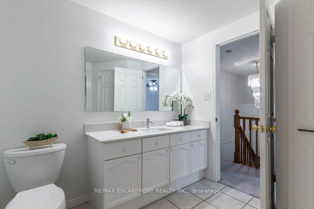 Photo 22 of 15 Trailbrook Lane, Guelph, Grange Road — HOMEH