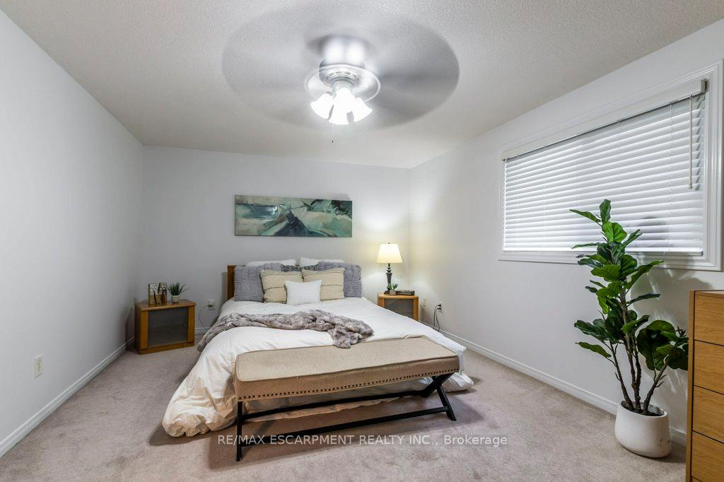 Photo 26 of 15 Trailbrook Lane, Guelph, Grange Road — HOMEH