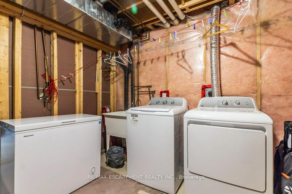 Photo 33 of 15 Trailbrook Lane, Guelph, Grange Road — HOMEH