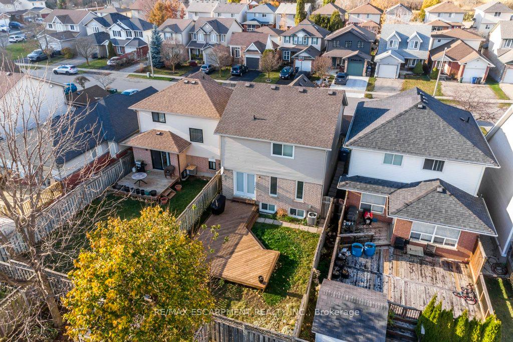 Photo 39 of 15 Trailbrook Lane, Guelph, Grange Road — HOMEH