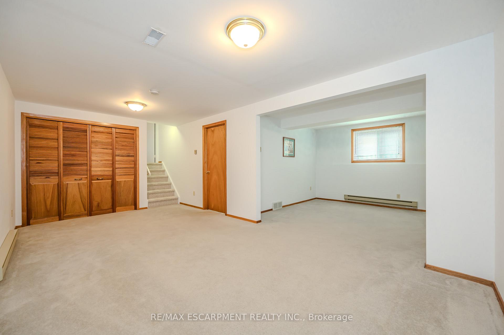 Photo 19 of 2 Jodi Place, Guelph, Willow West/Sugarbush/West Acres — HOMEH