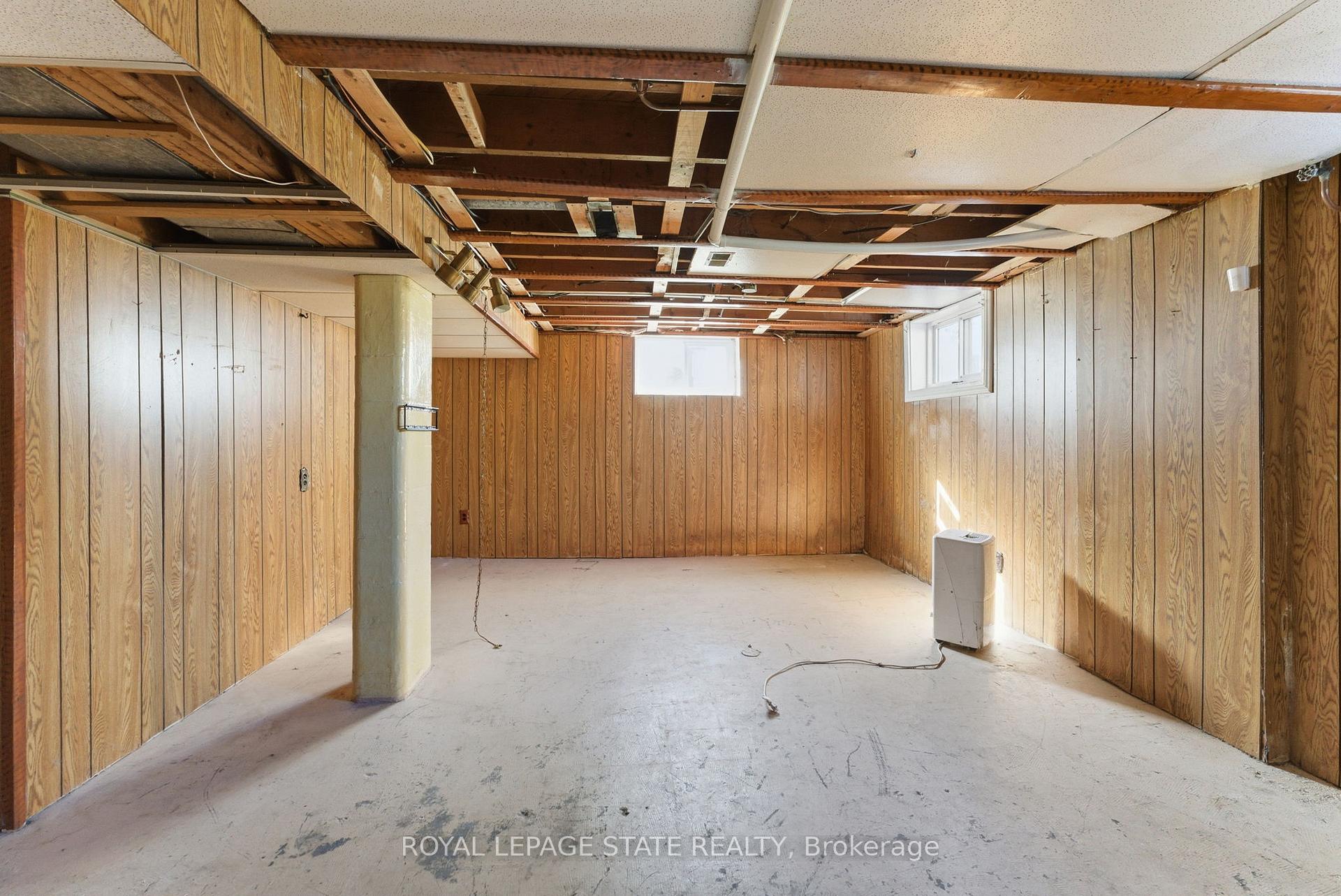 Photo 17 of 2088 Upper James Street, Hamilton, Mount Hope — HOMEH