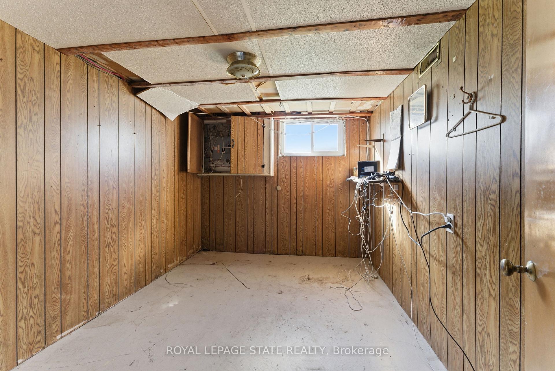 Photo 18 of 2088 Upper James Street, Hamilton, Mount Hope — HOMEH