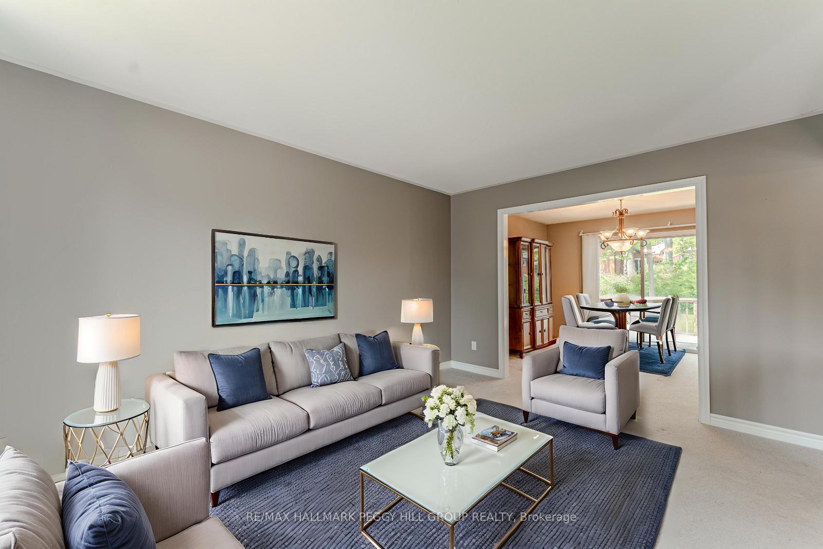 Photo 3 of 24 Layton Crescent, Barrie, Letitia Heights — HOMEH