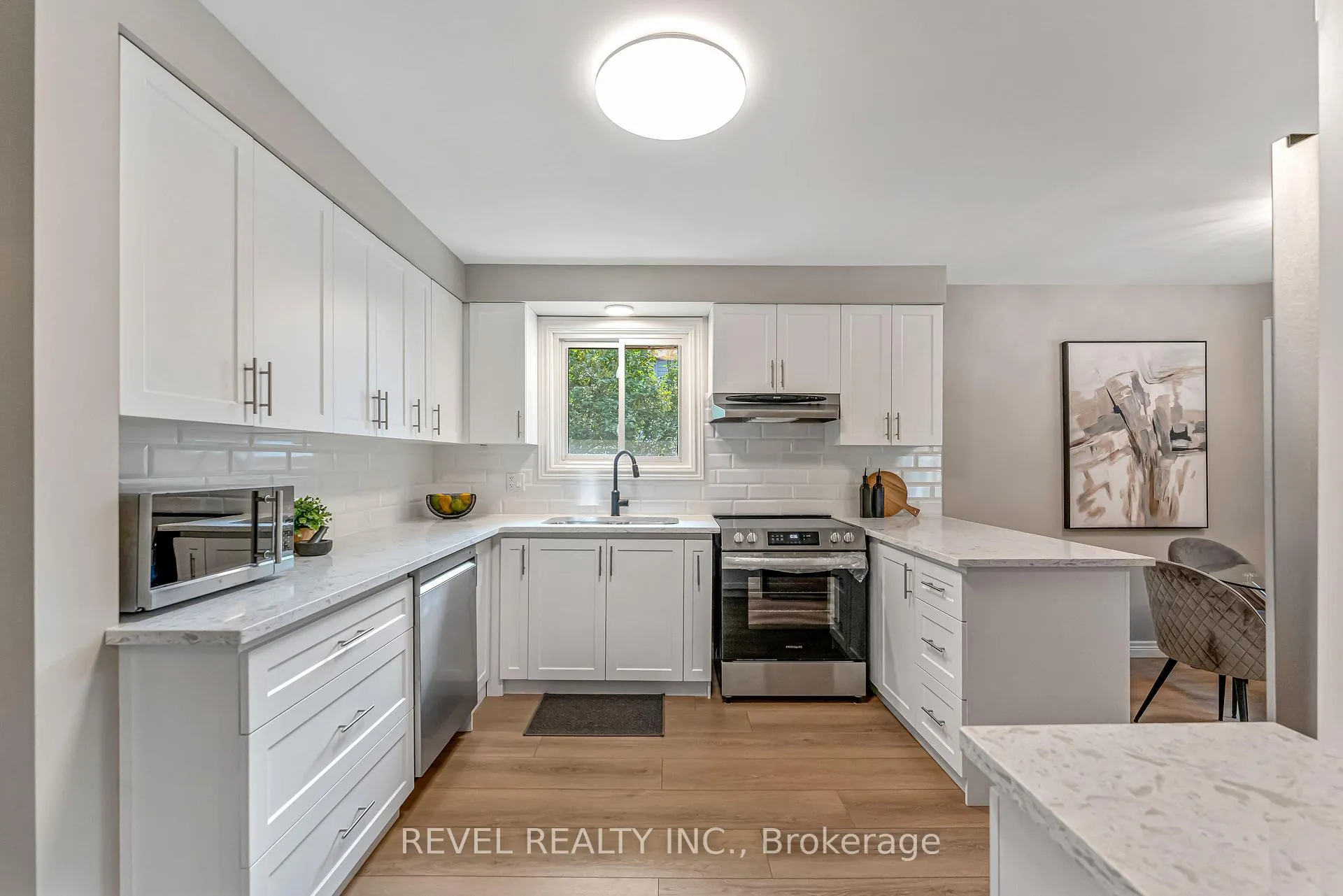 Photo 18 of 323 Hixon Road, Hamilton, Red Hill — HOMEH