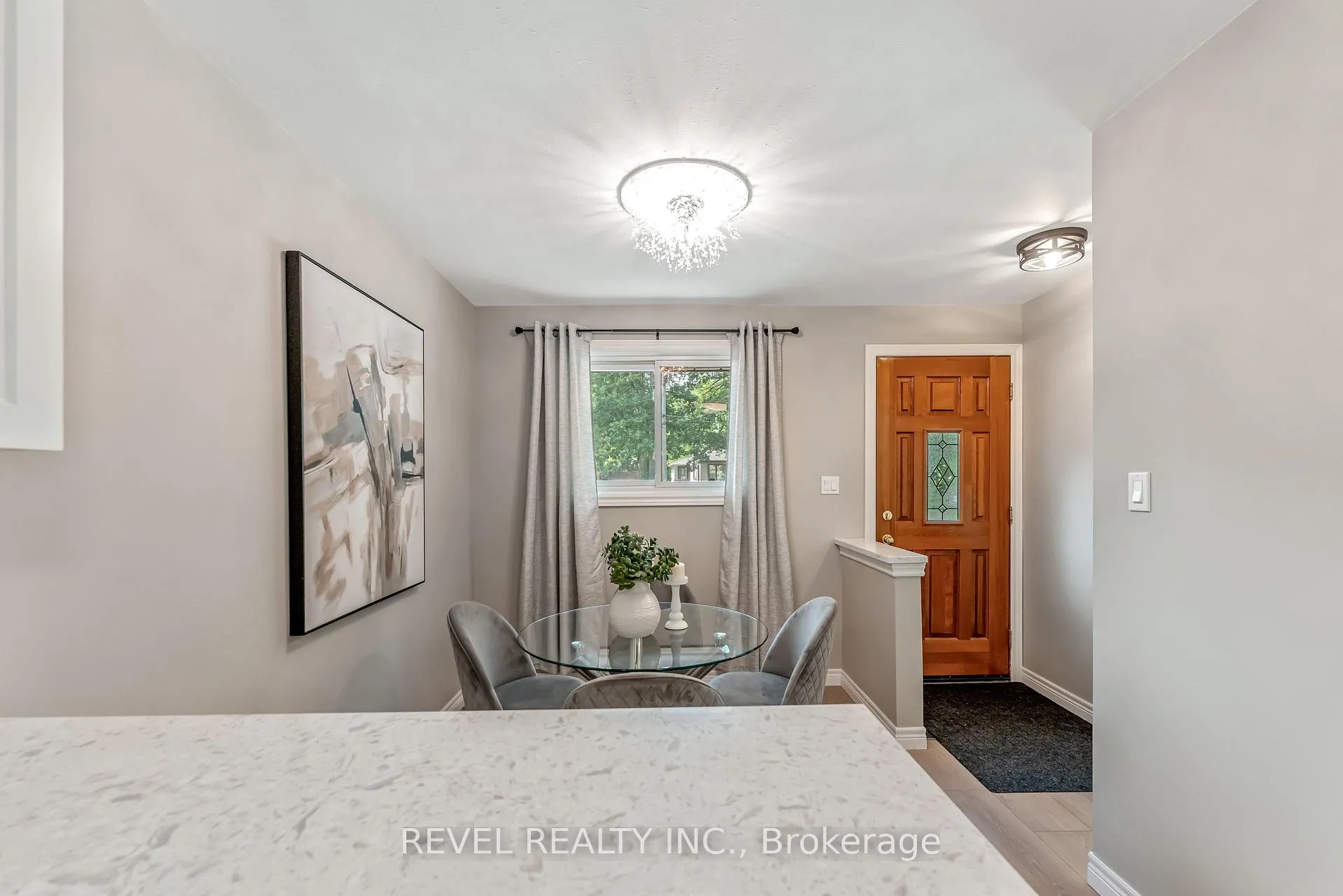 Photo 22 of 323 Hixon Road, Hamilton, Red Hill — HOMEH