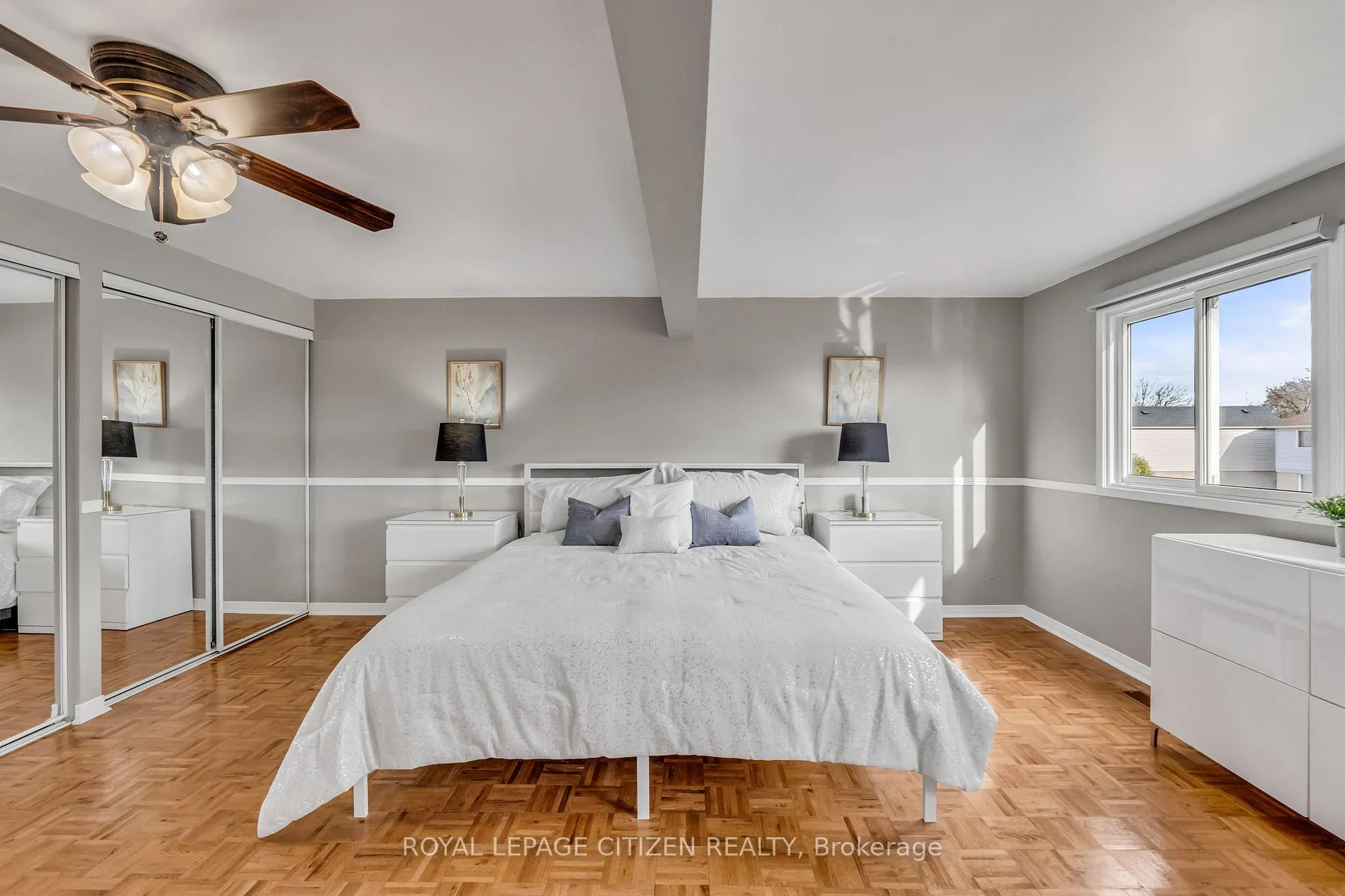 Photo 15 of 4 Hedley Court, Brampton, Central Park — HOMEH