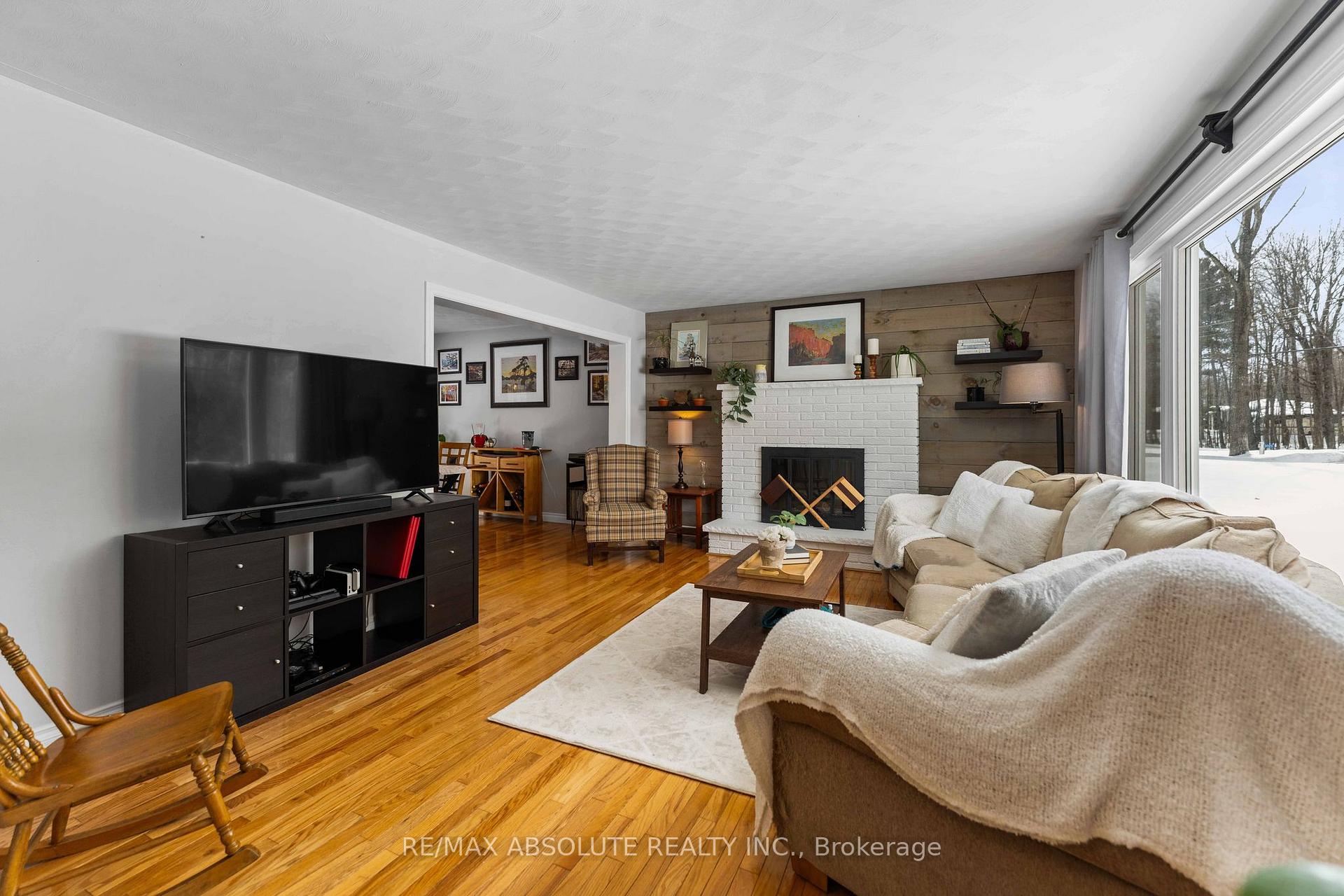 Photo 4 of 3015 9th Line, Beckwith, Beckwith Twp — HOMEH