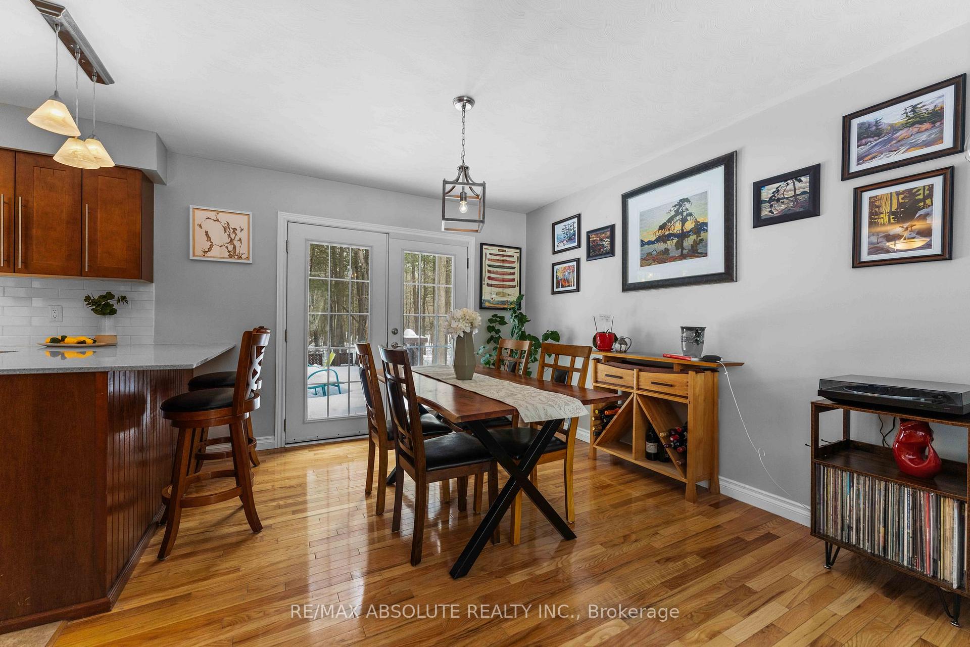 Photo 8 of 3015 9th Line, Beckwith, Beckwith Twp — HOMEH