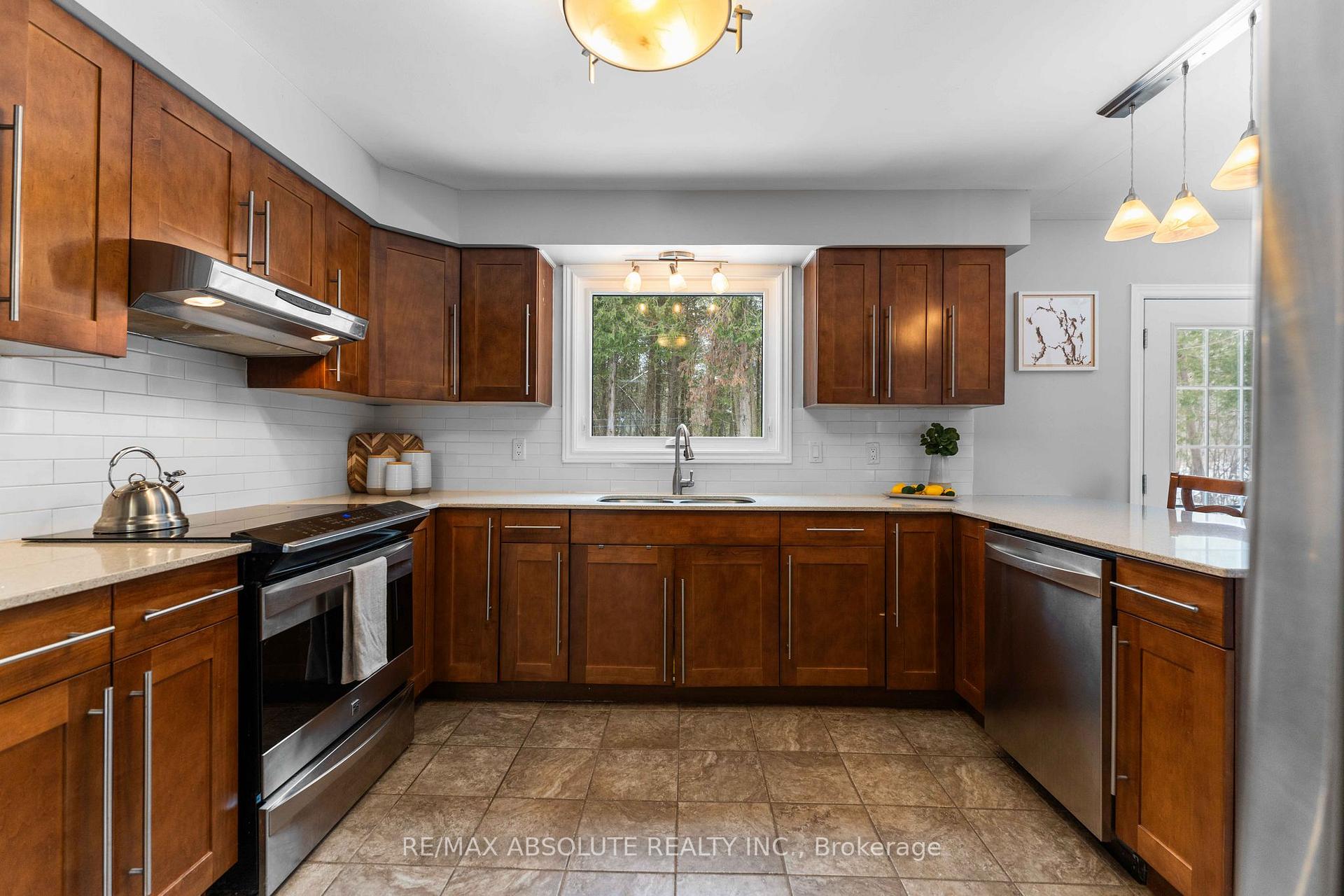 Photo 13 of 3015 9th Line, Beckwith, Beckwith Twp — HOMEH