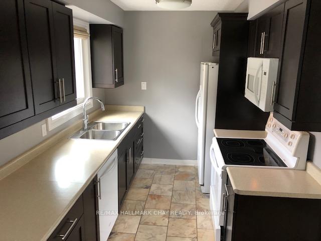 Photo 17 of 61 Janice Drive, Barrie, Sunnidale — HOMEH