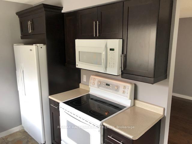 Photo 18 of 61 Janice Drive, Barrie, Sunnidale — HOMEH