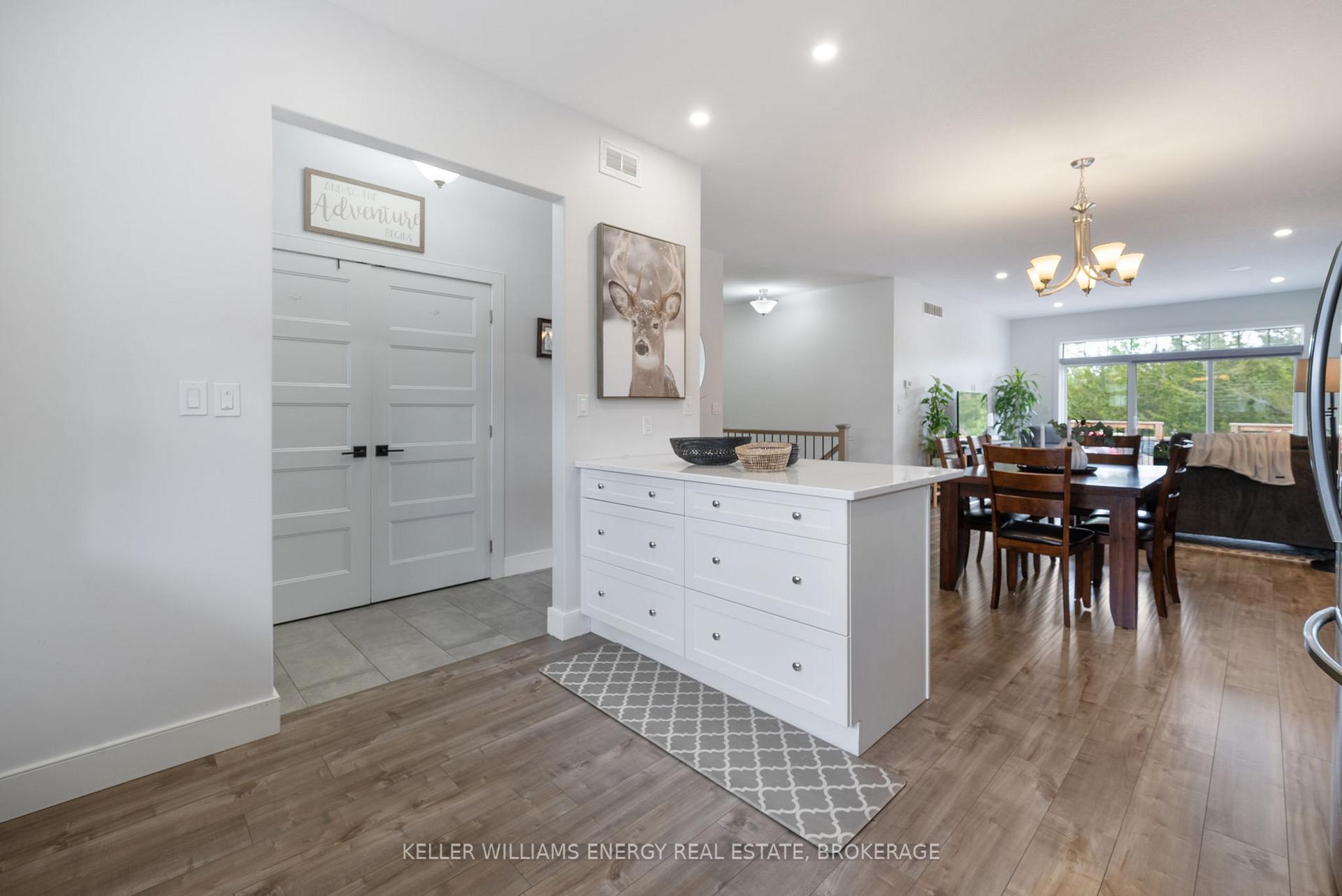 Photo 4 of 53 Mercedes Drive, Belleville, Belleville Ward — HOMEH