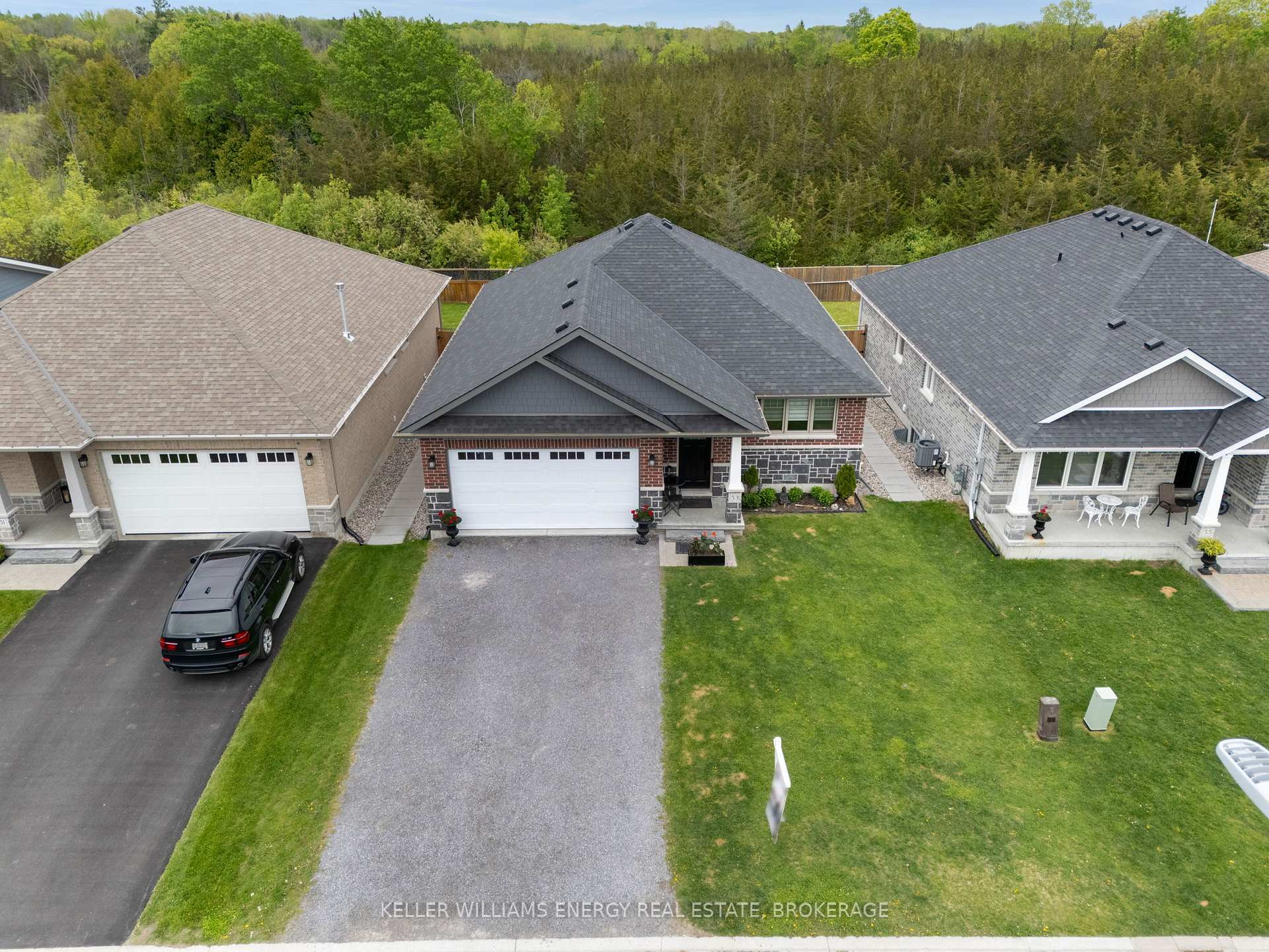 Photo 37 of 53 Mercedes Drive, Belleville, Belleville Ward — HOMEH