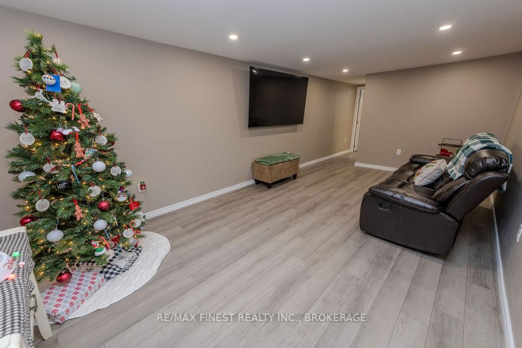 Photo 22 of 4226 Pine Ridge Road, Frontenac, Frontenac South — HOMEH