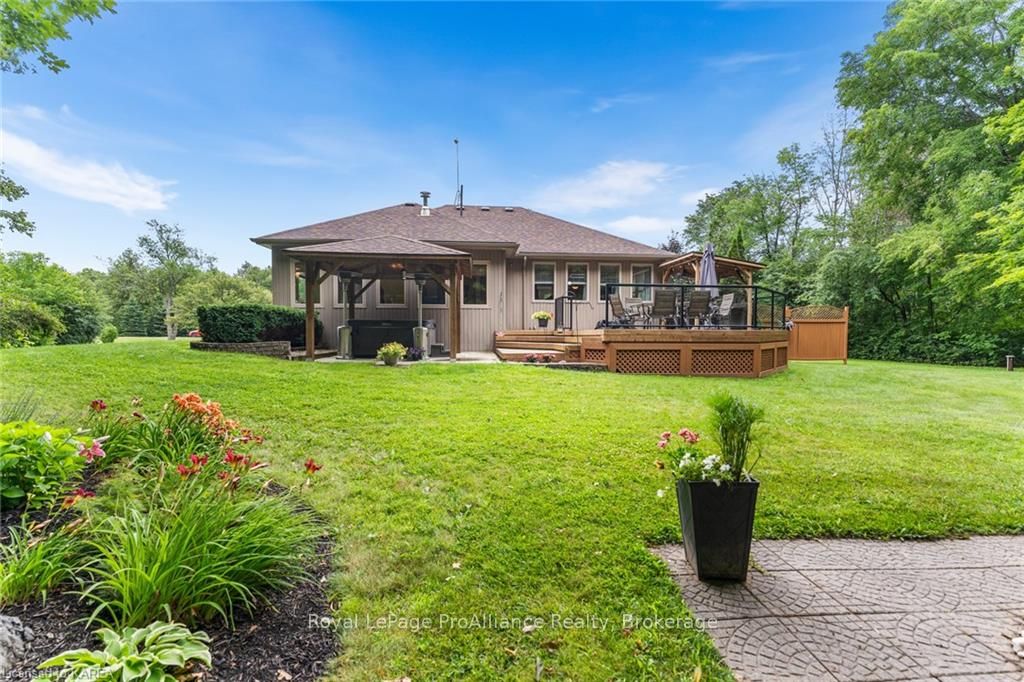 Photo 37 of 1091 Cliffside Drive, Frontenac, Frontenac South — HOMEH