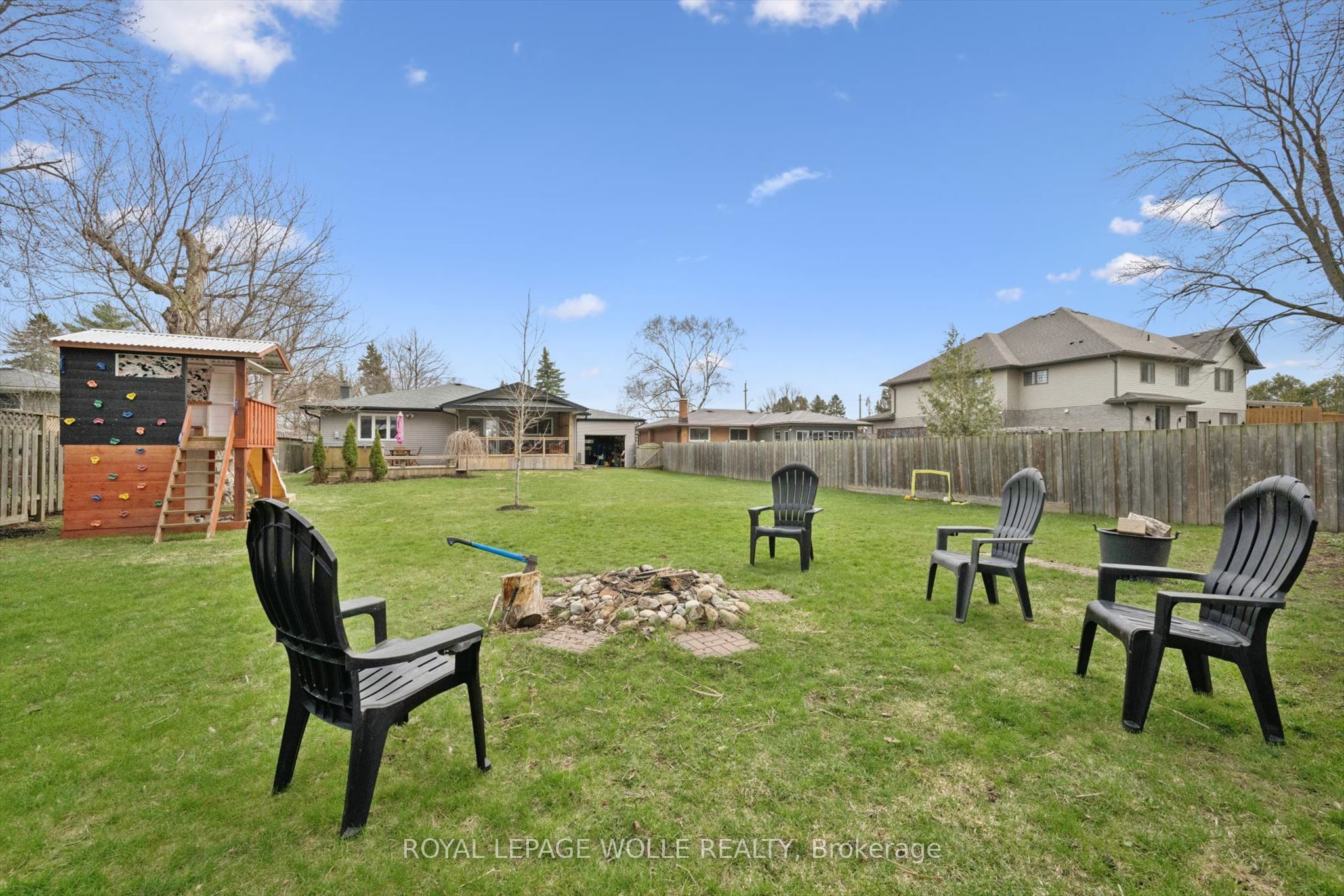 Photo 82 of 65 Schweitzer Street, Kitchener — HOMEH