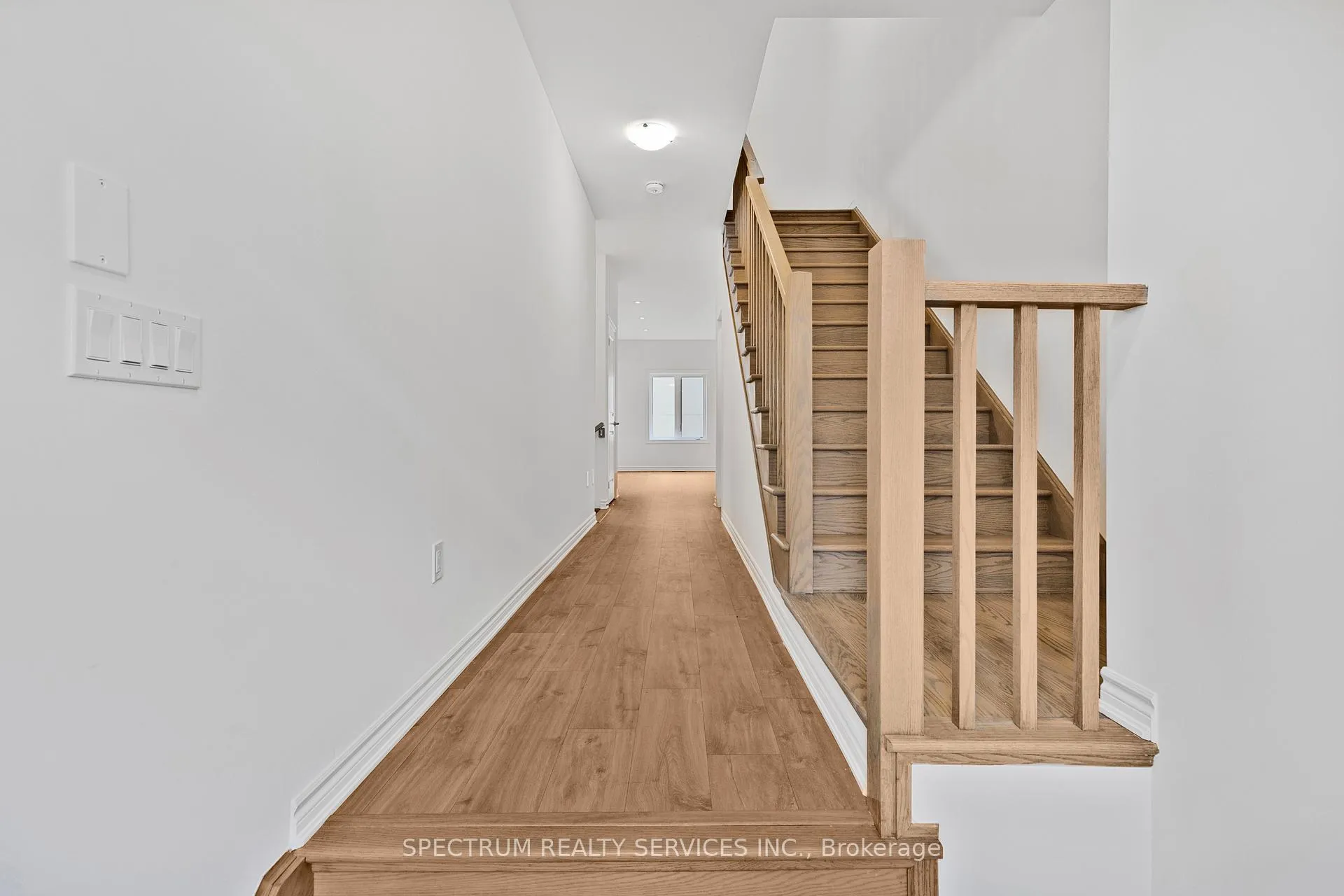 Photo 3 of Unit 66, 305 Garner Road W, Hamilton, Ancaster — HOMEH