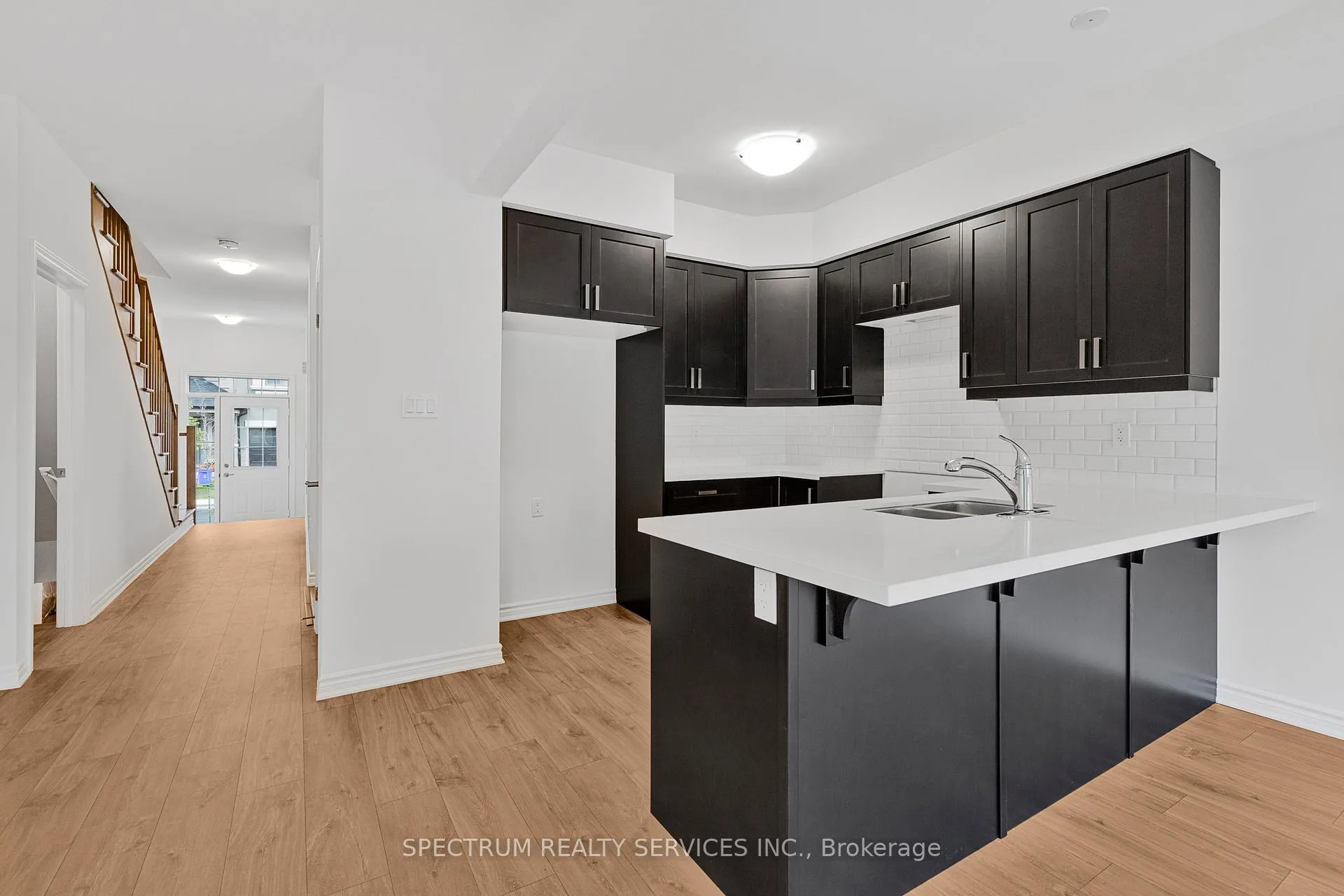 Photo 5 of Unit 66, 305 Garner Road W, Hamilton, Ancaster — HOMEH
