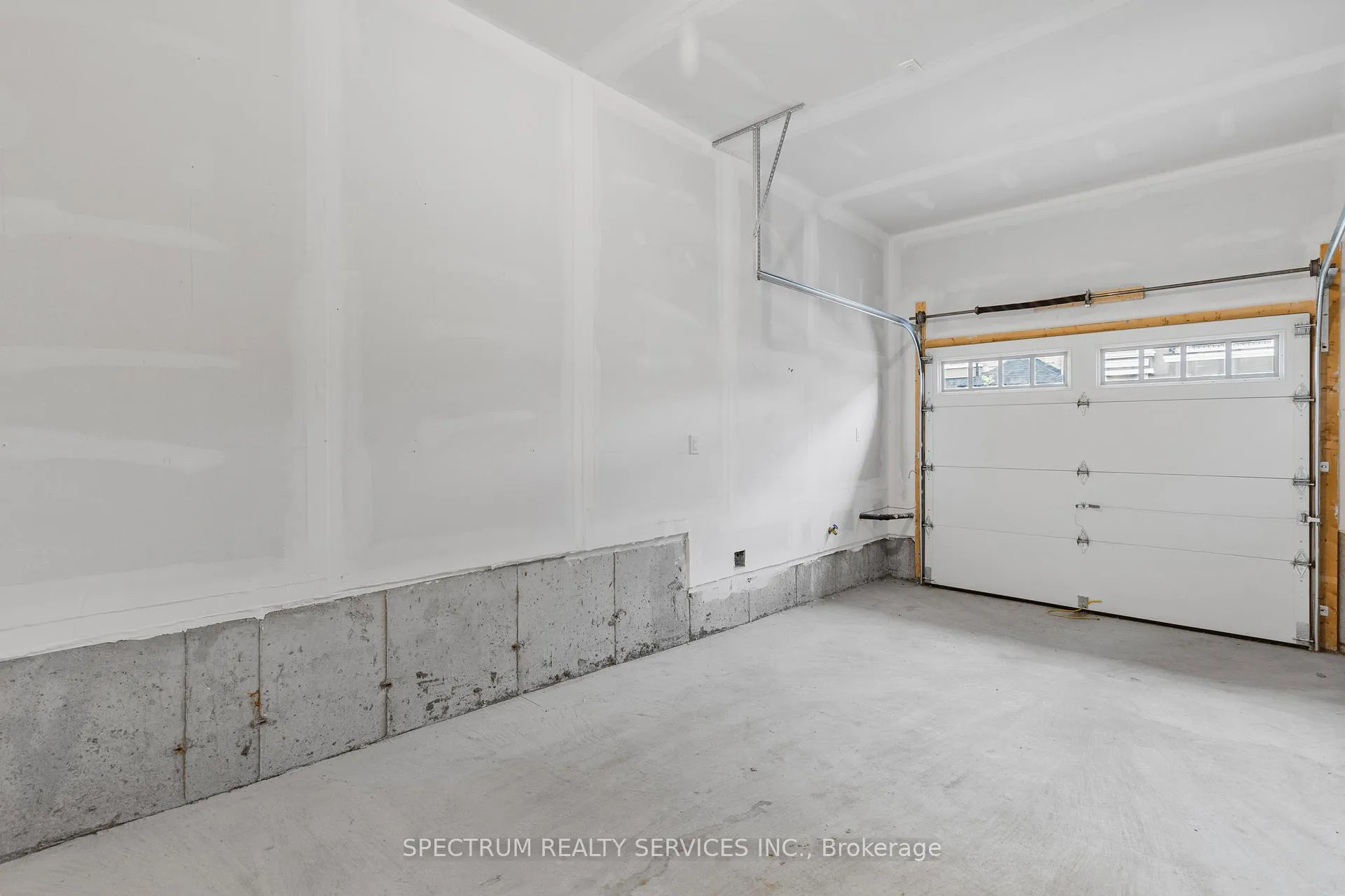 Photo 21 of Unit 66, 305 Garner Road W, Hamilton, Ancaster — HOMEH