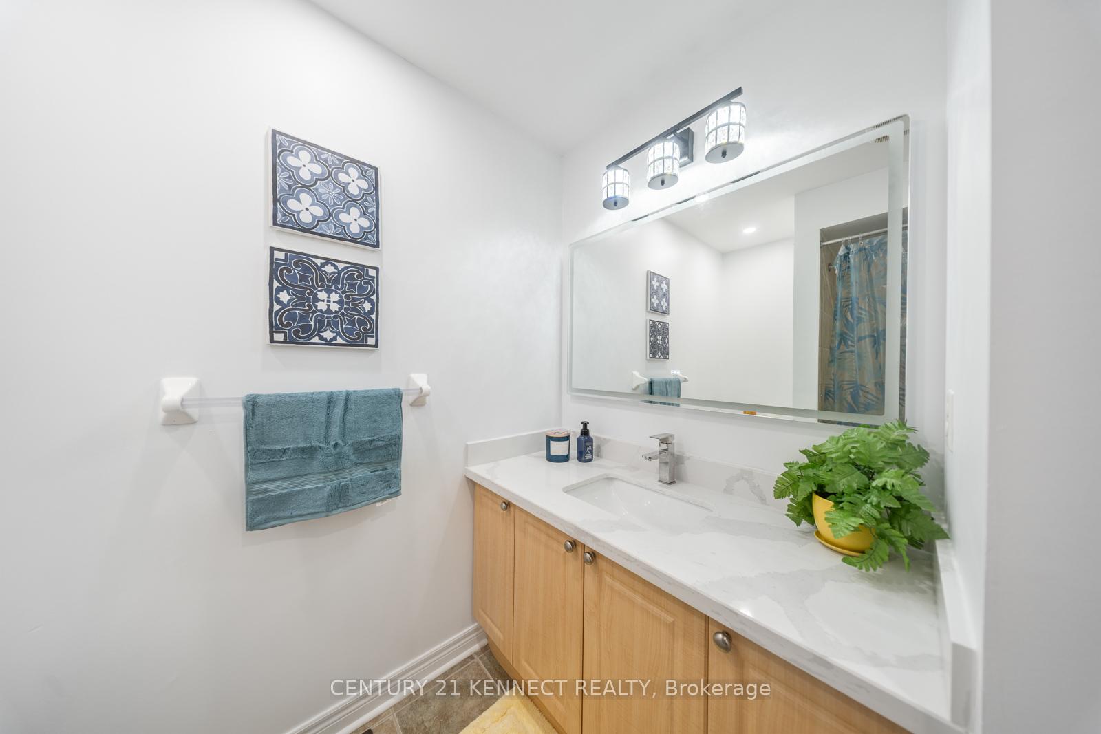 Photo 27 of 56 White Crescent, Barrie, Holly — HOMEH