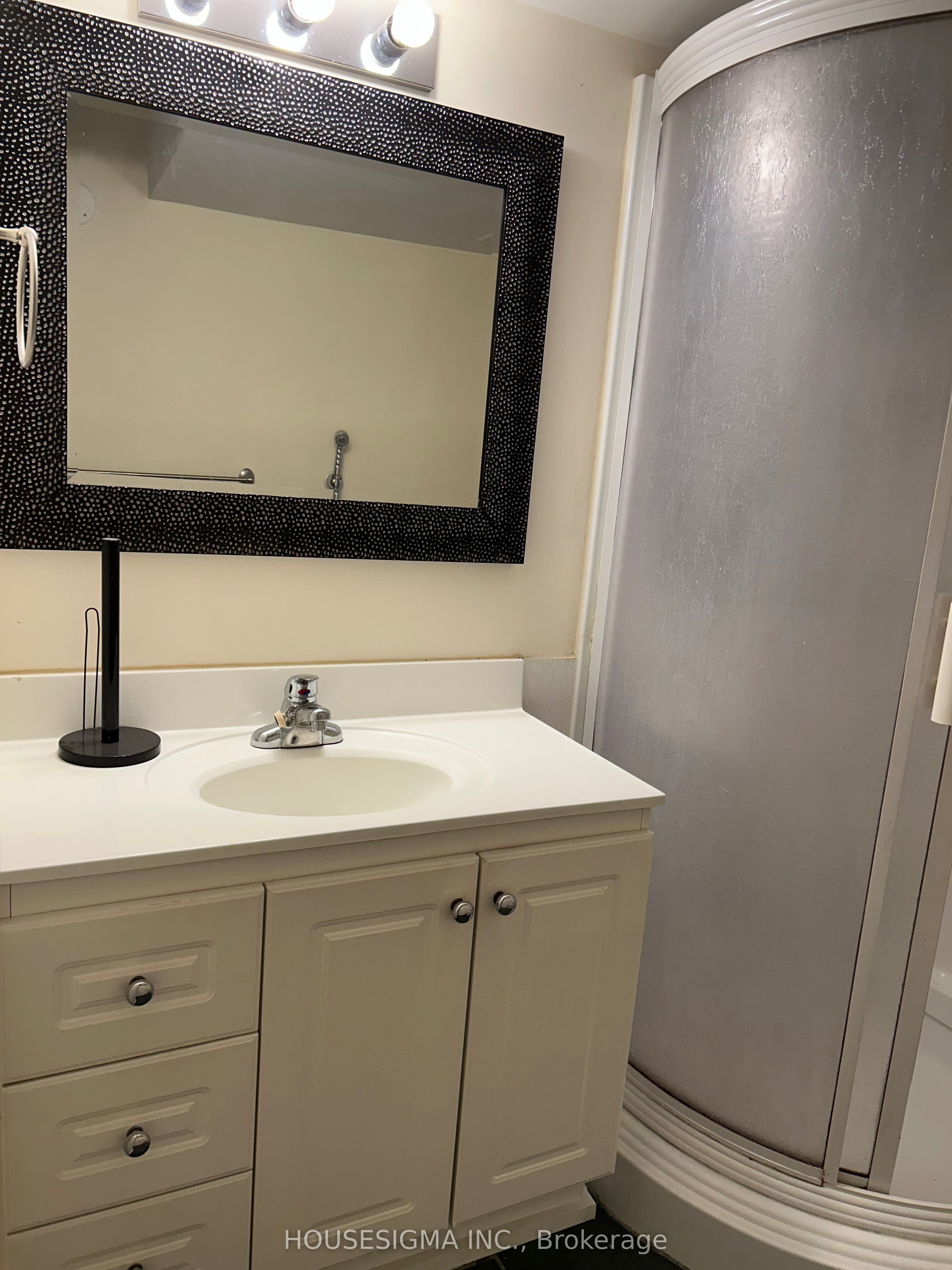 Photo 12 of 156 Rosemount Avenue, Toronto, Corso Italia-Davenport — HOMEH