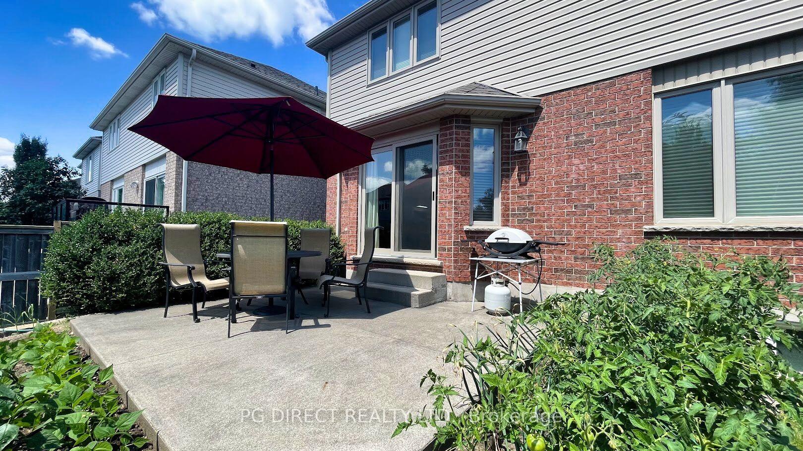 Photo 18 of 33 Brown Street, Guelph, Pineridge/Westminster Woods — HOMEH