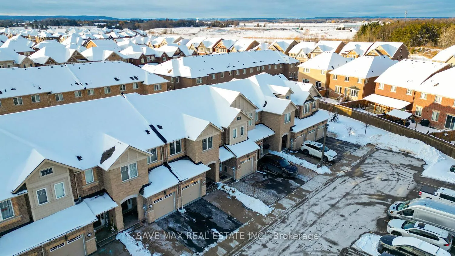 Photo 3 of 50 Abigail Crescent N, Caledon, Rural Caledon — HOMEH