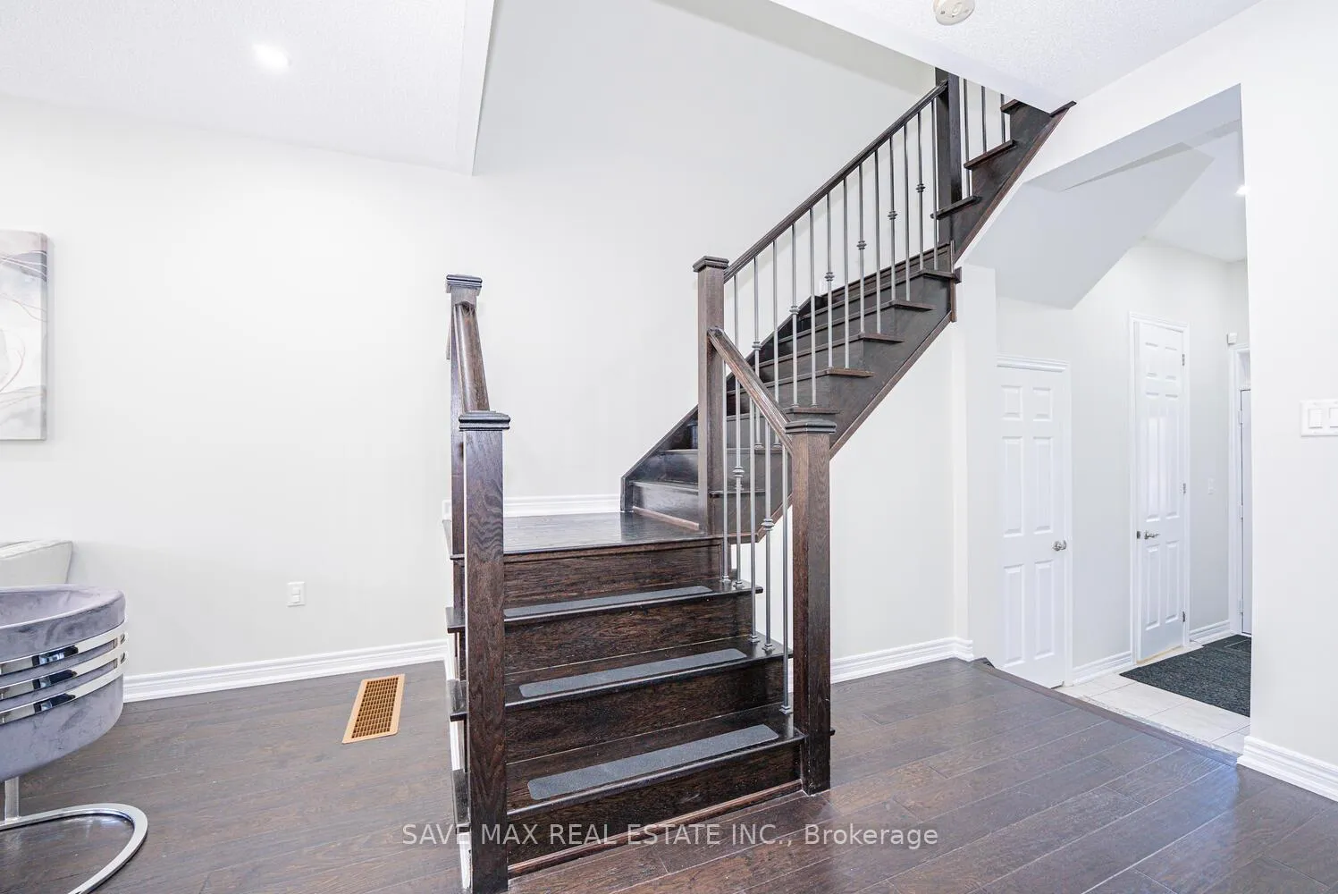 Photo 25 of 50 Abigail Crescent N, Caledon, Rural Caledon — HOMEH