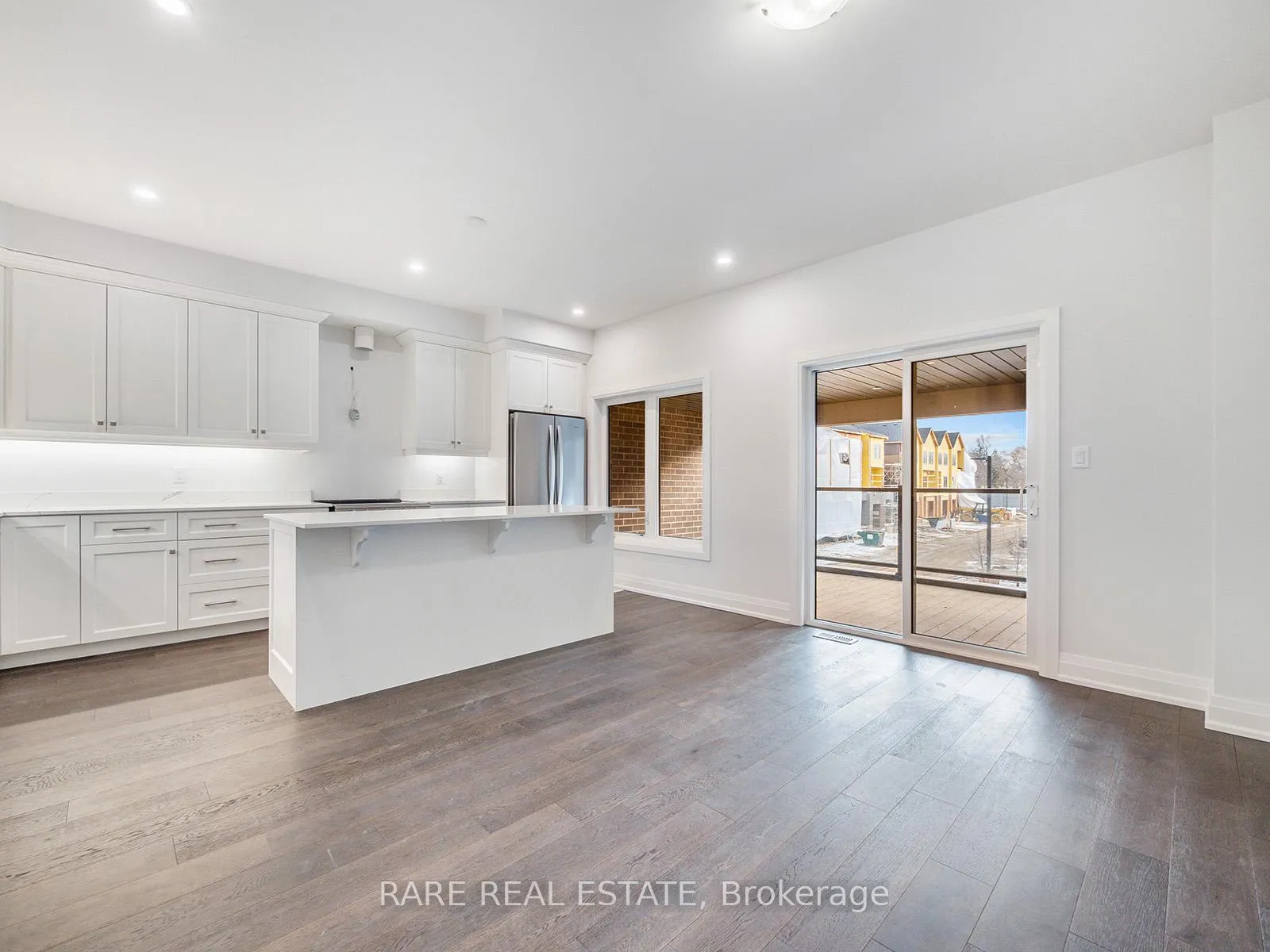 Photo 10 of 3297 Homestead Drive, Hamilton, Mount Hope — HOMEH