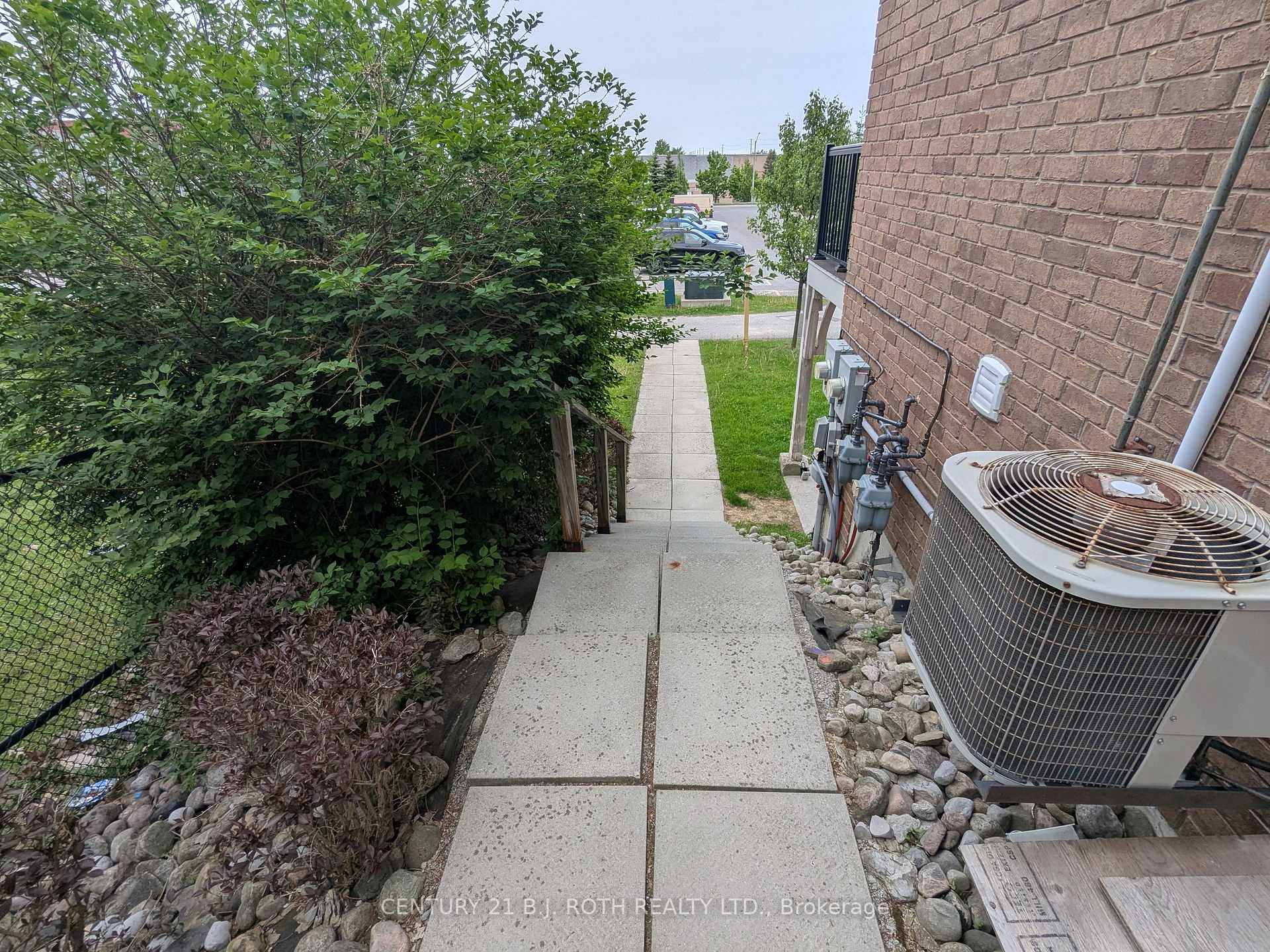 Photo 19 of Unit 1 & 2, 175 Stanley Street, Barrie, East Bayfield — HOMEH