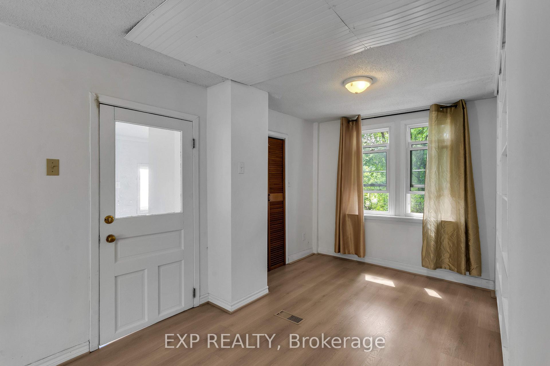 Photo 7 of 6729 Craig Road, Frontenac, Frontenac South — HOMEH