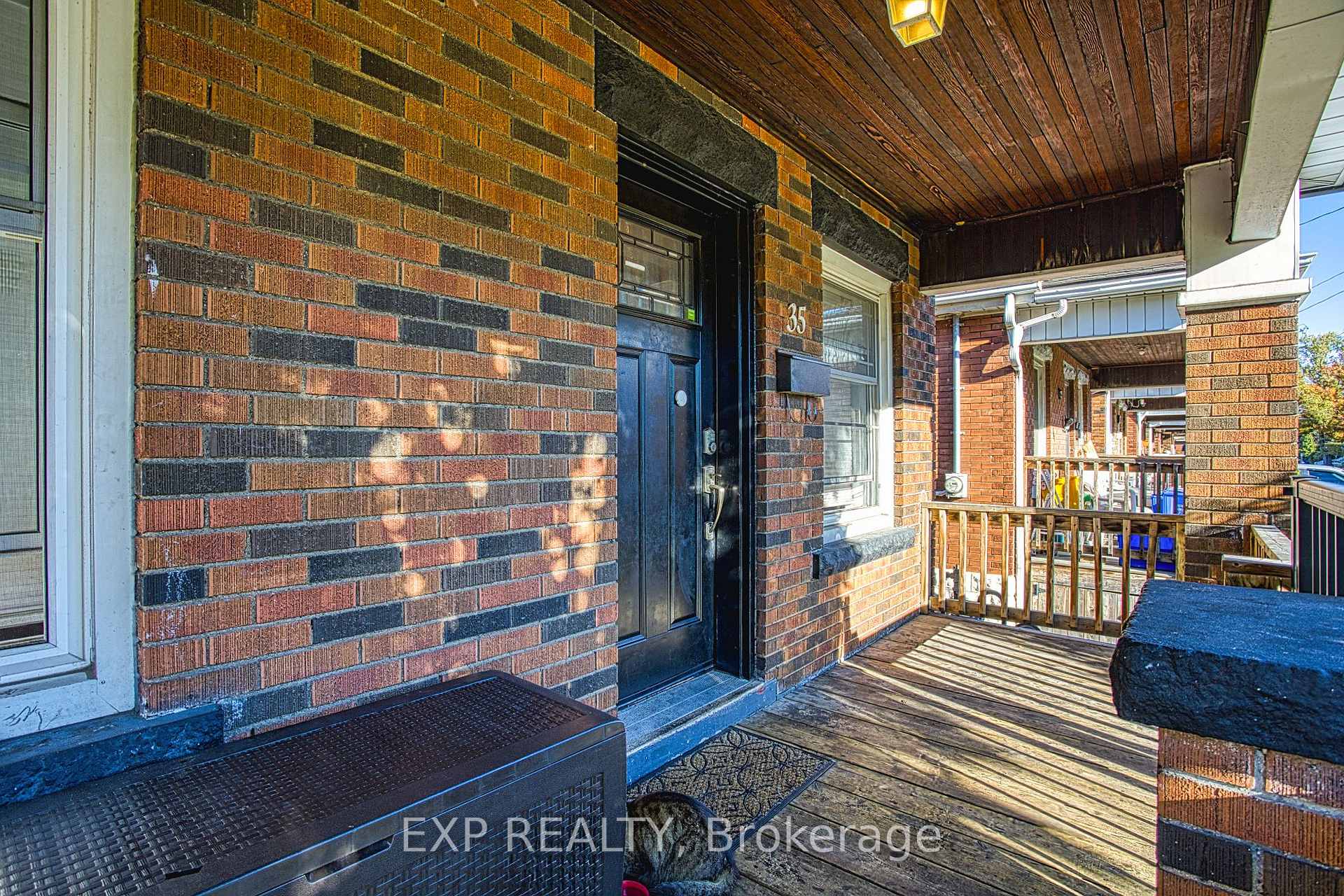 Photo 4 of 35 Cope Street, Hamilton, Homeside — HOMEH