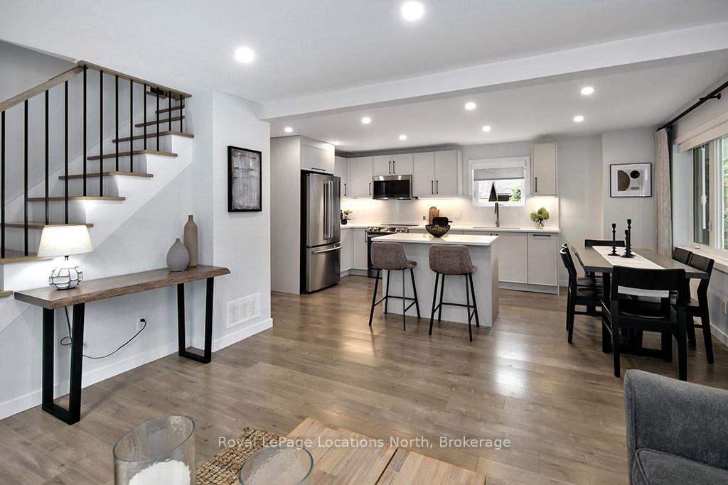Photo 3 of 116 Marsh Street, Blue Mountains — HOMEH