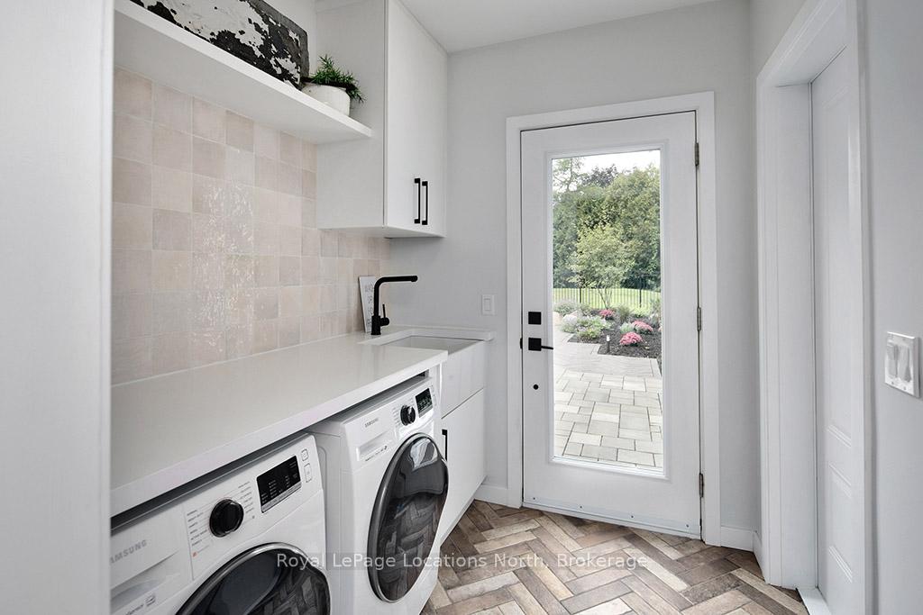 Photo 11 of 116 Marsh Street, Blue Mountains — HOMEH