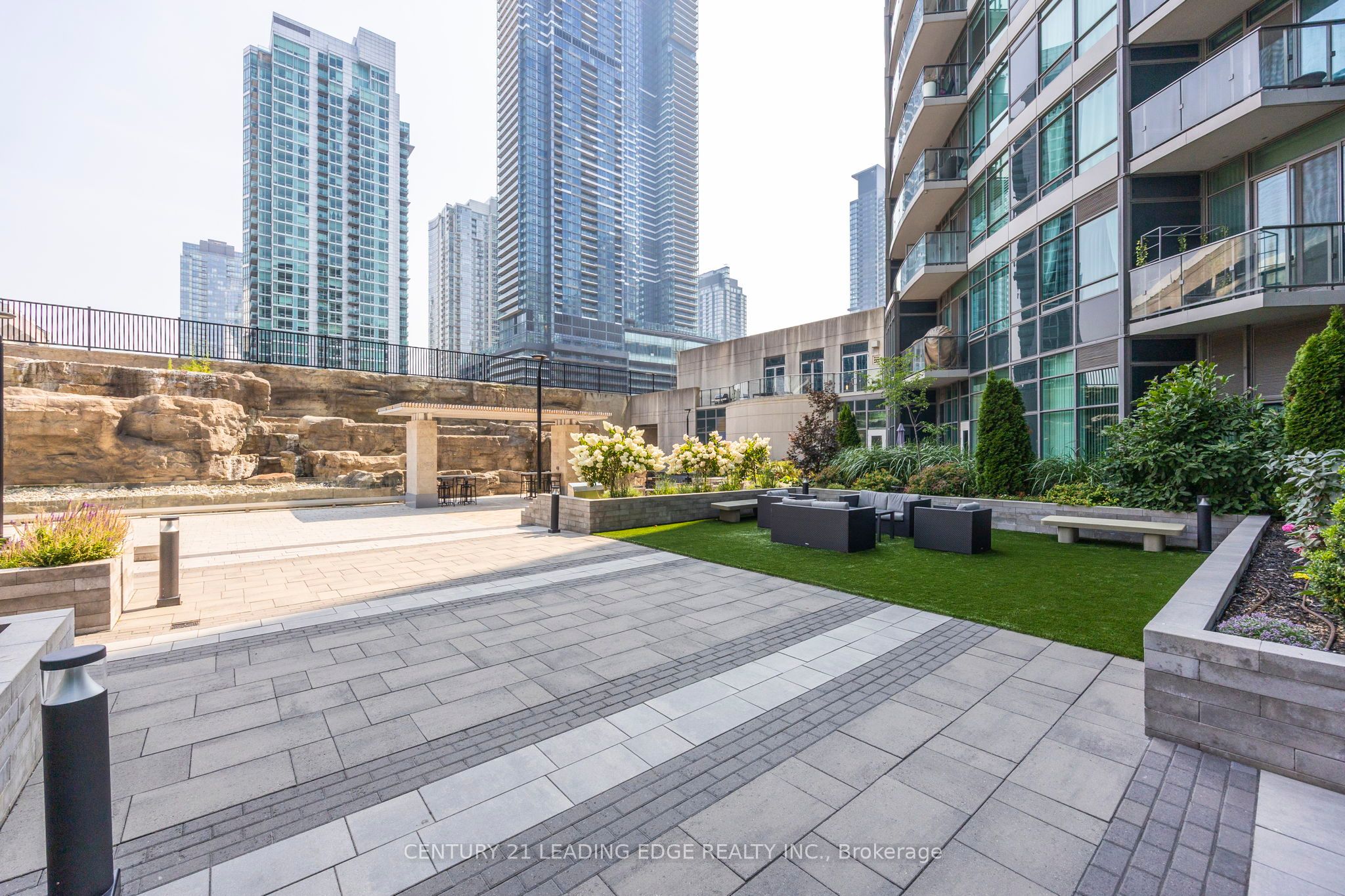Photo 58 of Unit 2011, 373 Front Street, Toronto, Waterfront Communities — HOMEH