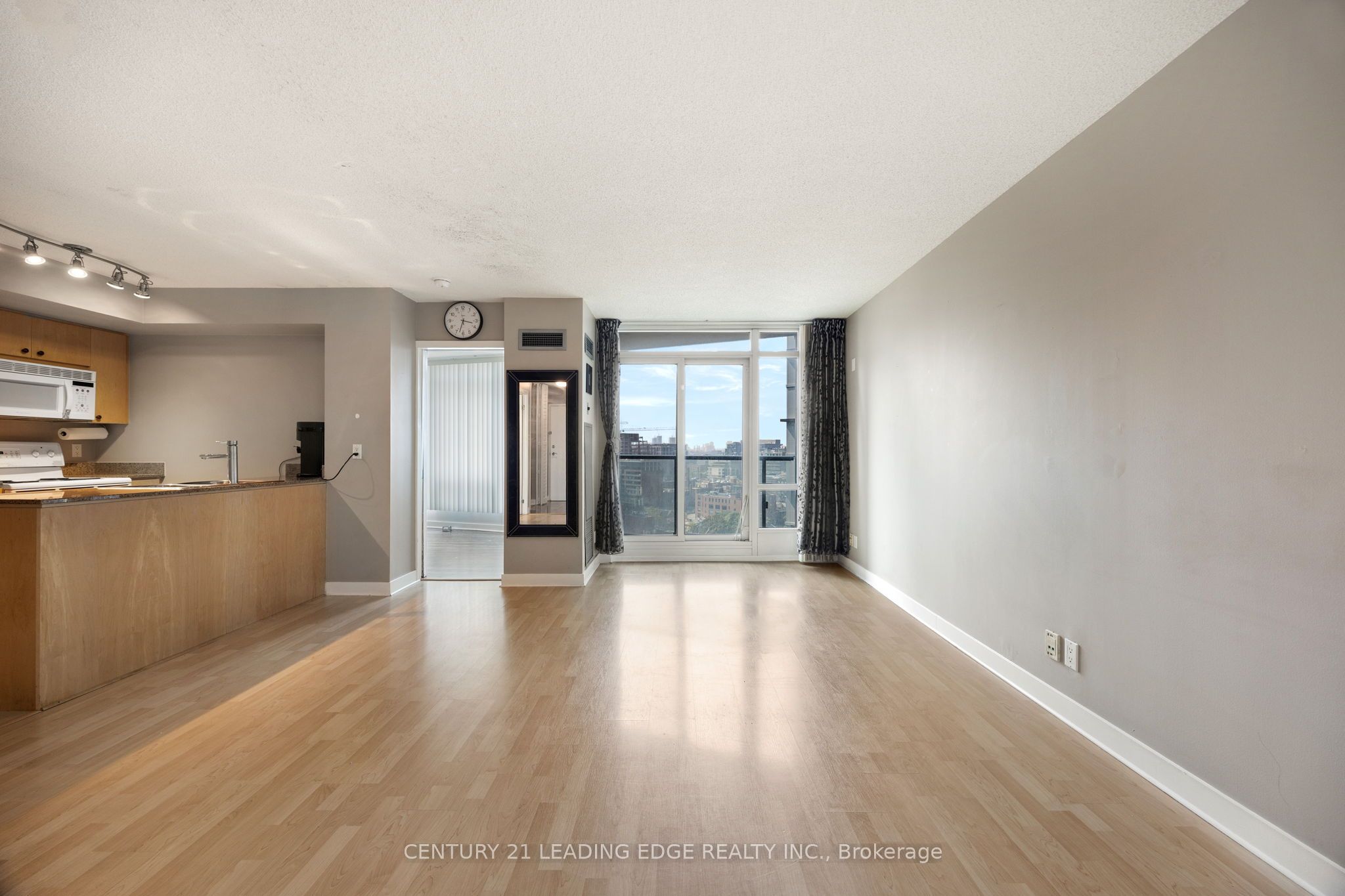 Photo 50 of Unit 2011, 373 Front Street, Toronto, Waterfront Communities — HOMEH