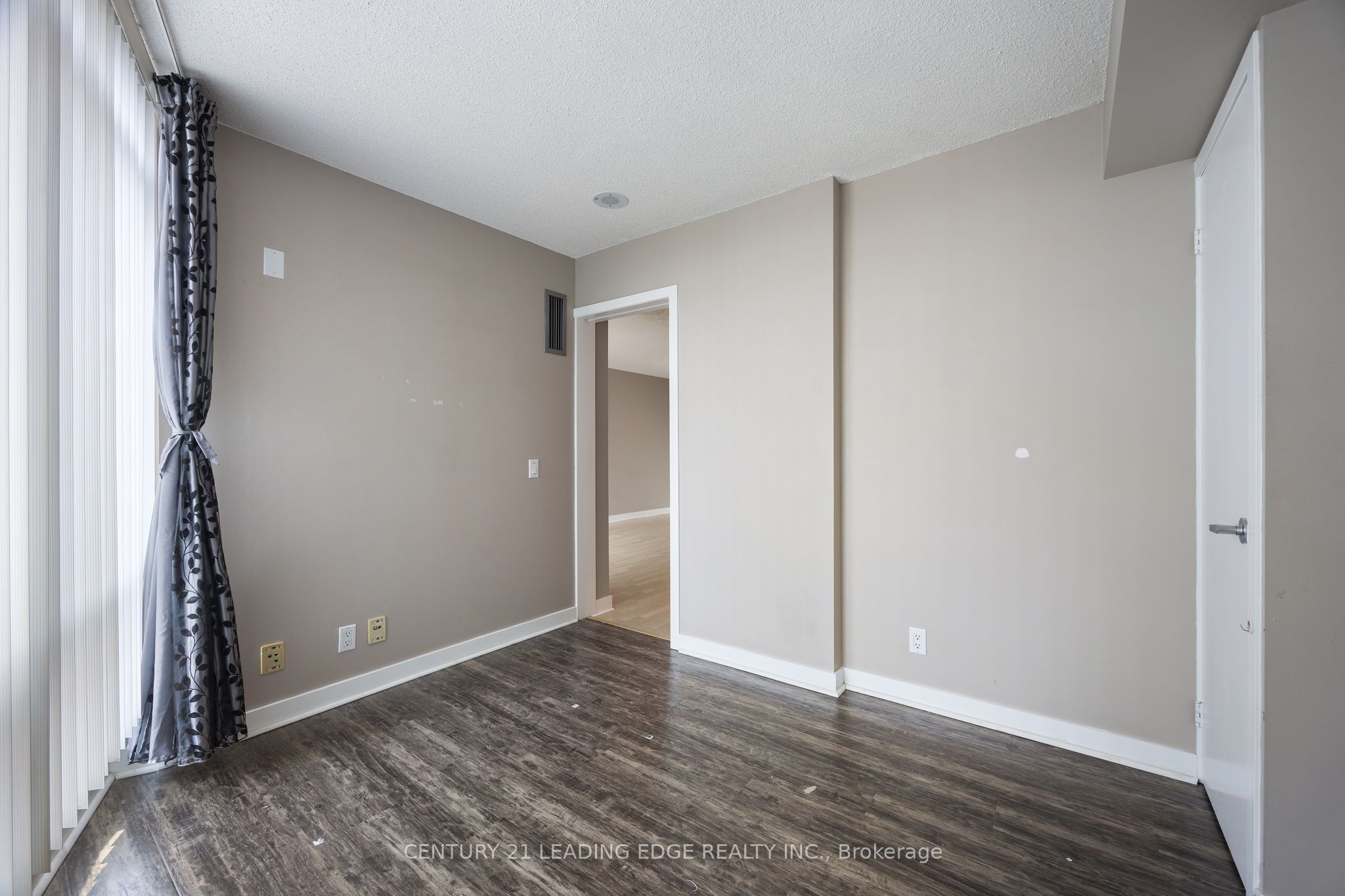 Photo 48 of Unit 2011, 373 Front Street, Toronto, Waterfront Communities — HOMEH
