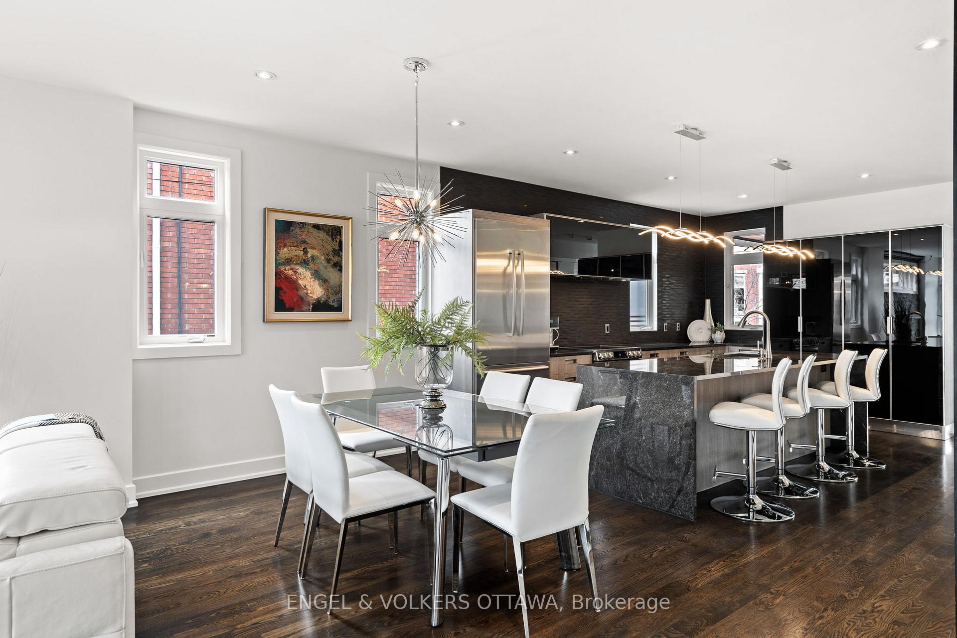Photo 13 of 582 Byron Avenue, Ottawa, McKellar/Highland — HOMEH