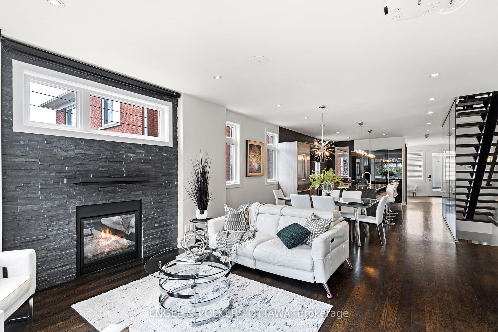 Photo 16 of 582 Byron Avenue, Ottawa, McKellar/Highland — HOMEH