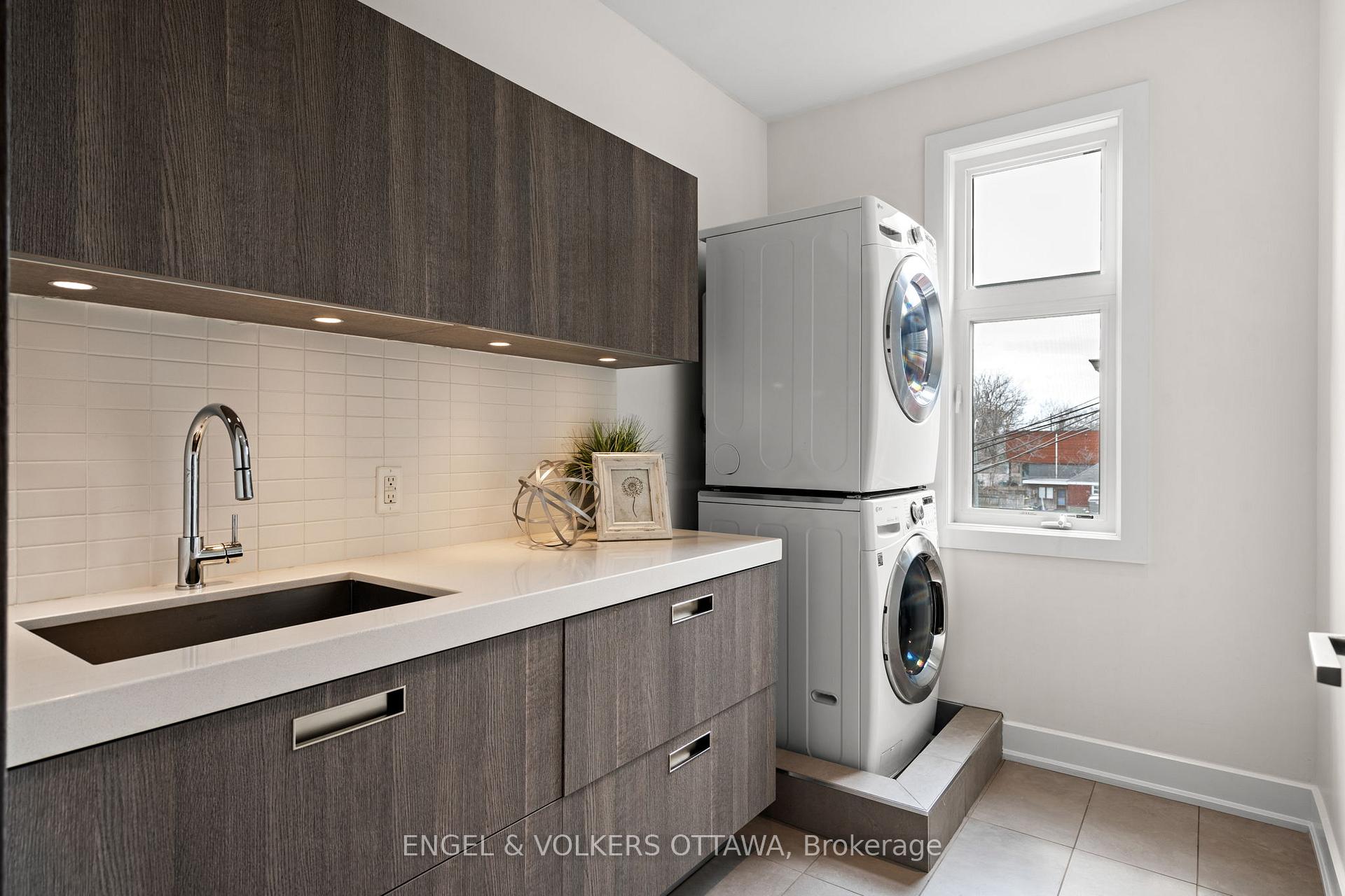 Photo 22 of 582 Byron Avenue, Ottawa, McKellar/Highland — HOMEH