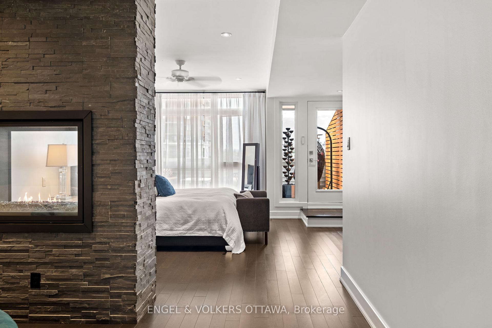 Photo 25 of 582 Byron Avenue, Ottawa, McKellar/Highland — HOMEH