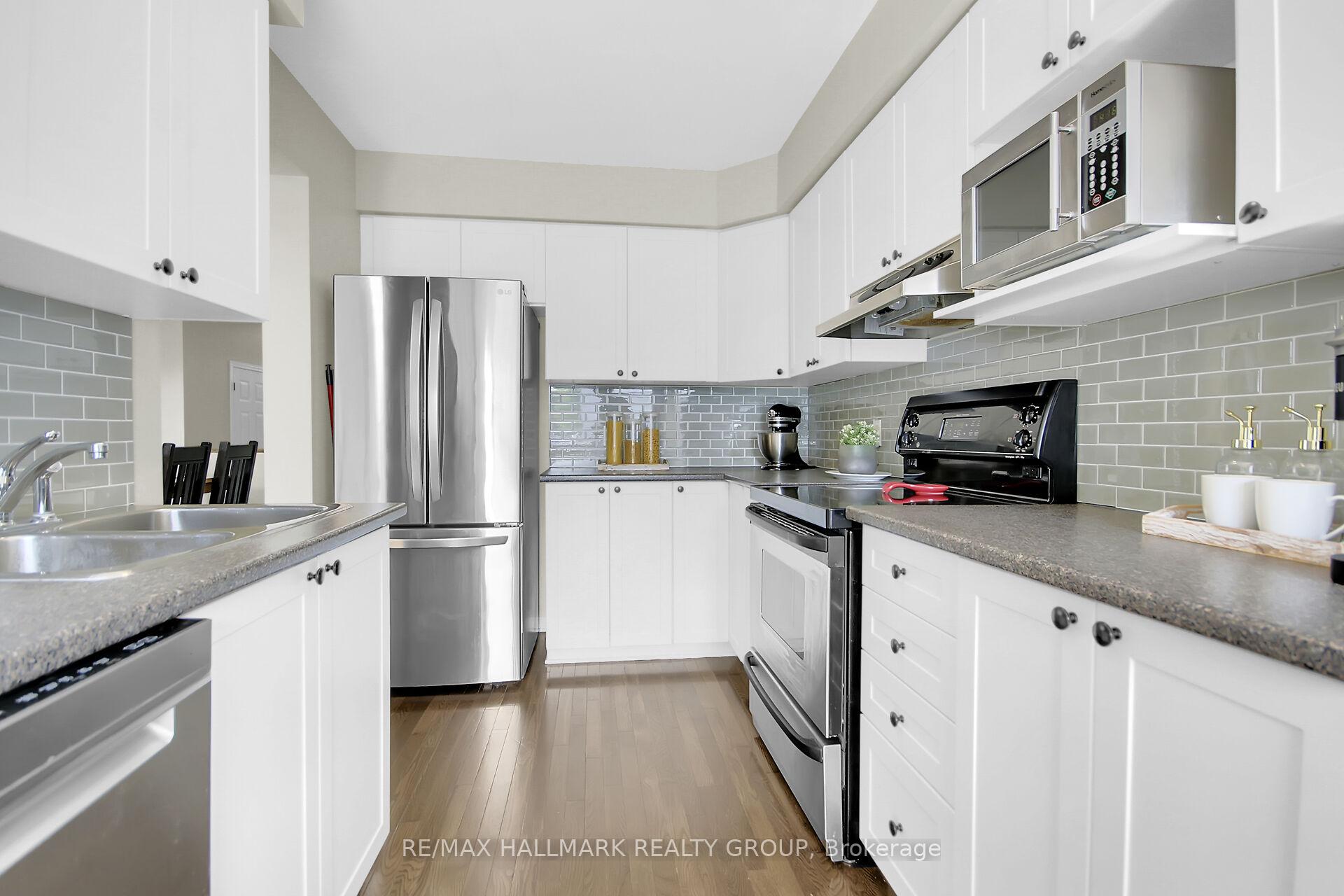 Photo 16 of 14 Plumas Gate, Ottawa, Barrhaven - Longfields — HOMEH