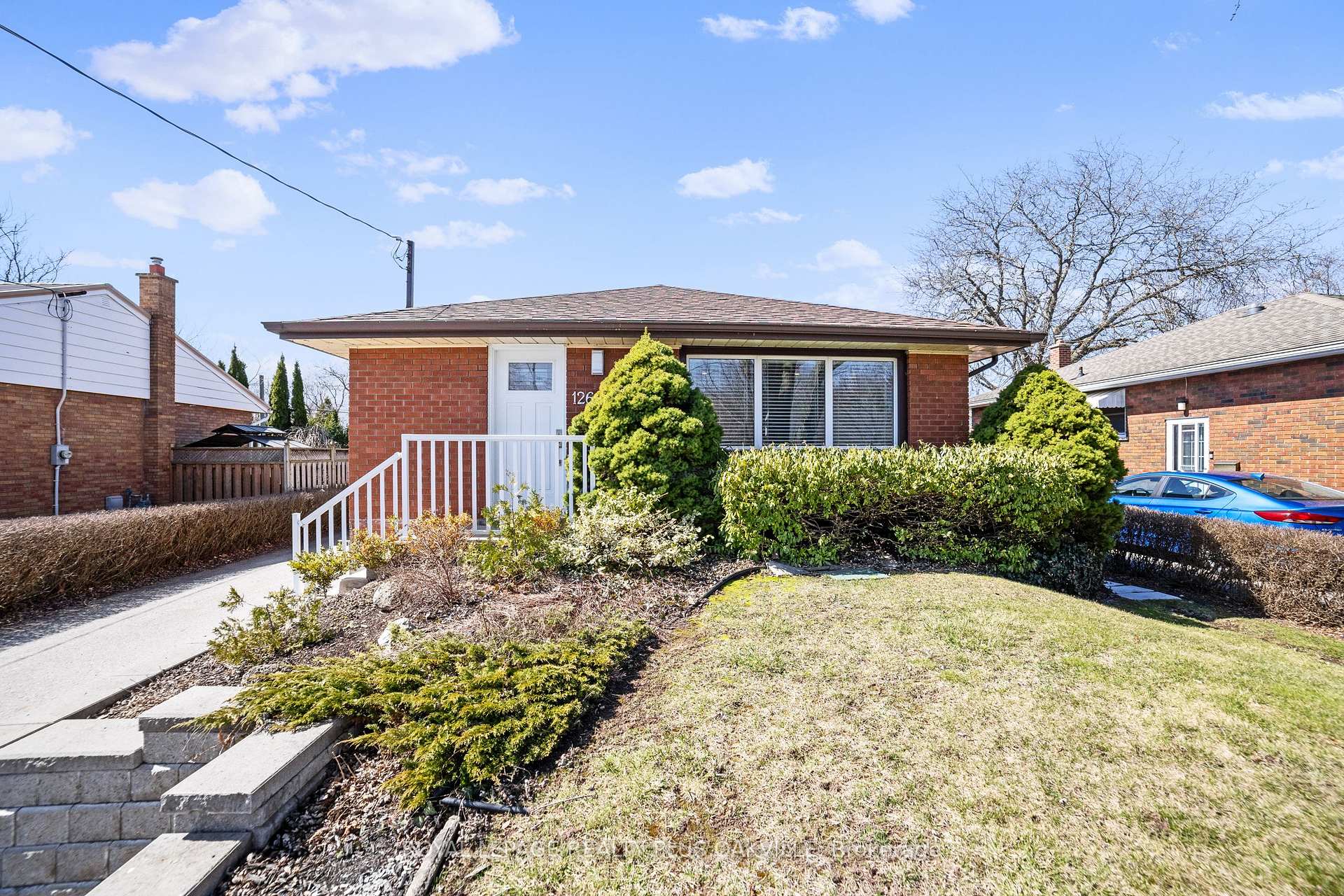 Front of 1266 Royal Drive