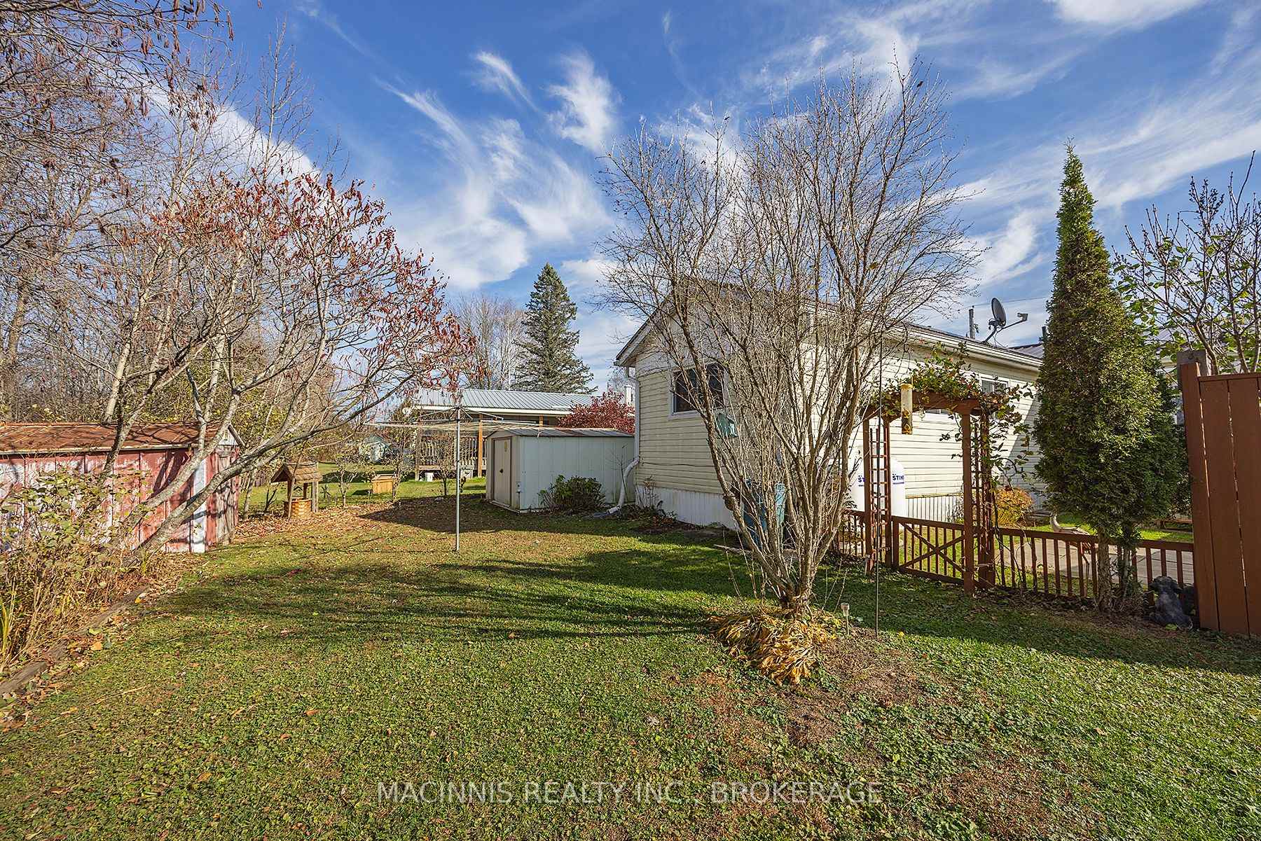 Photo 9 of 4323 E.R Orser Drive, Frontenac, Frontenac South — HOMEH
