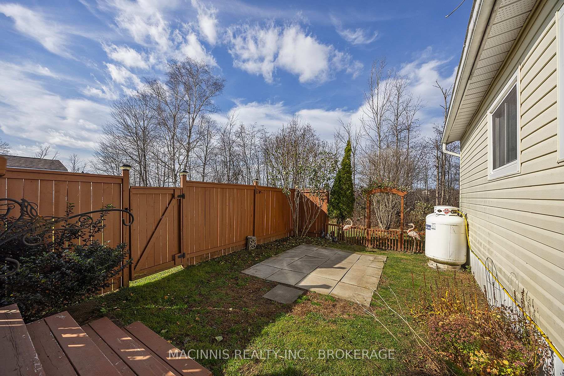 Photo 12 of 4323 E.R Orser Drive, Frontenac, Frontenac South — HOMEH