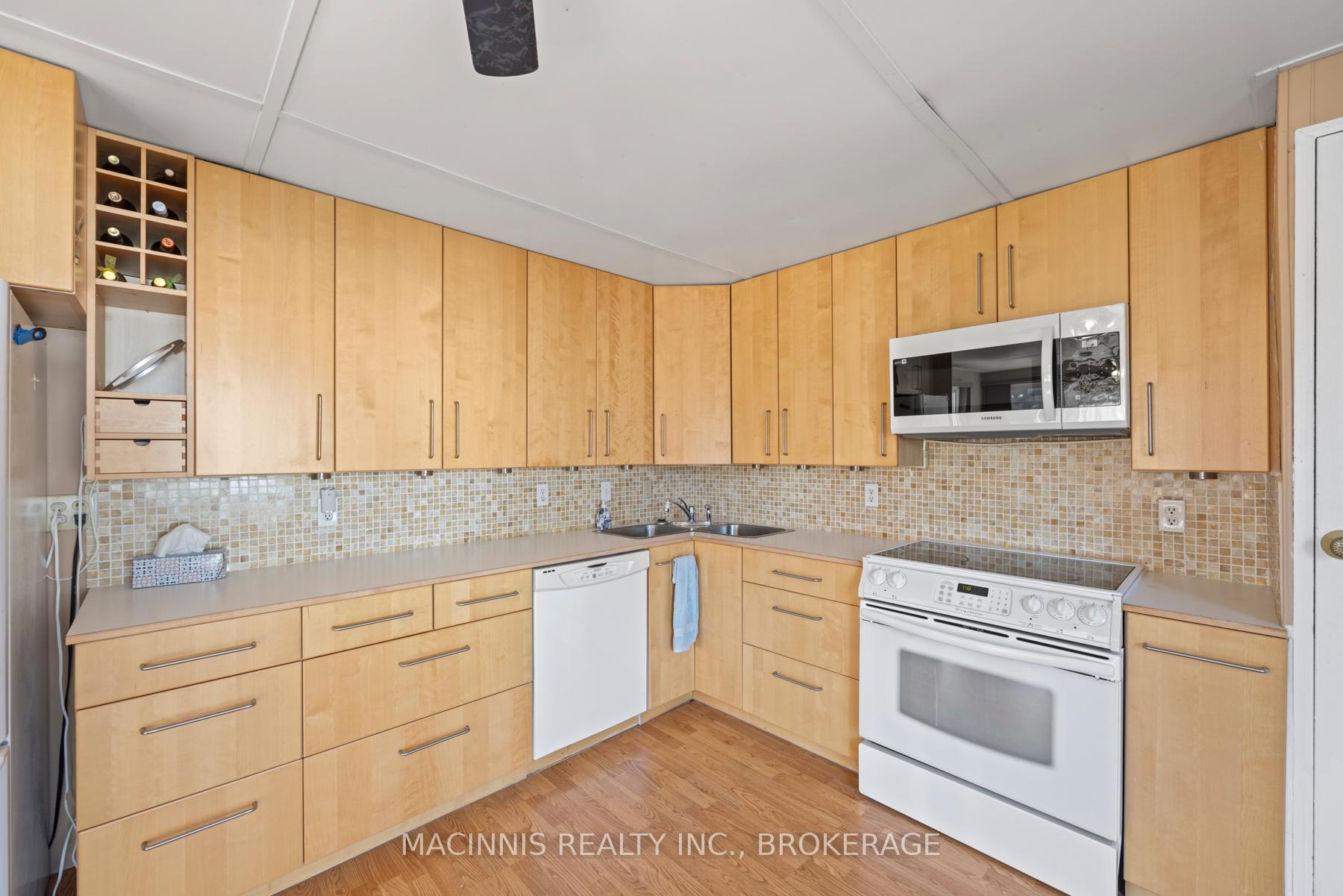 Photo 24 of 4323 E.R Orser Drive, Frontenac, Frontenac South — HOMEH