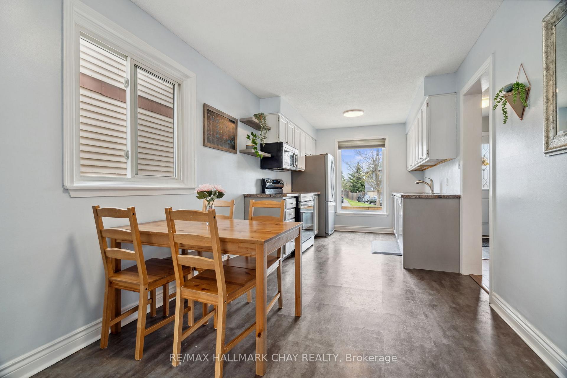 Photo 9 of 47 Janice Drive, Barrie, Sunnidale — HOMEH