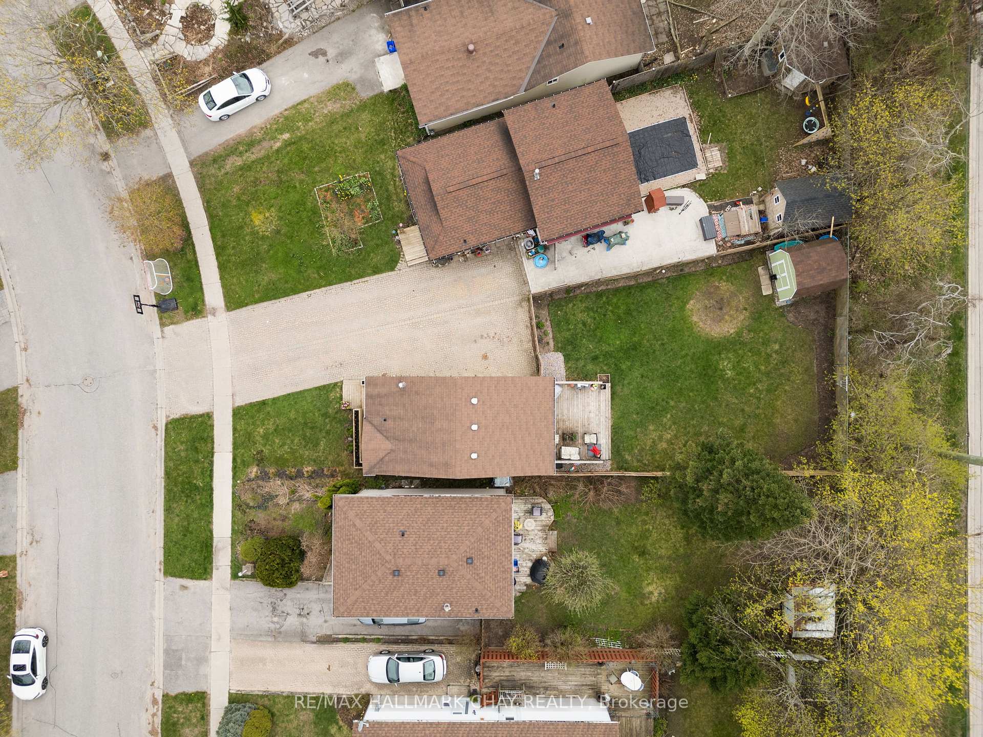 Photo 36 of 47 Janice Drive, Barrie, Sunnidale — HOMEH